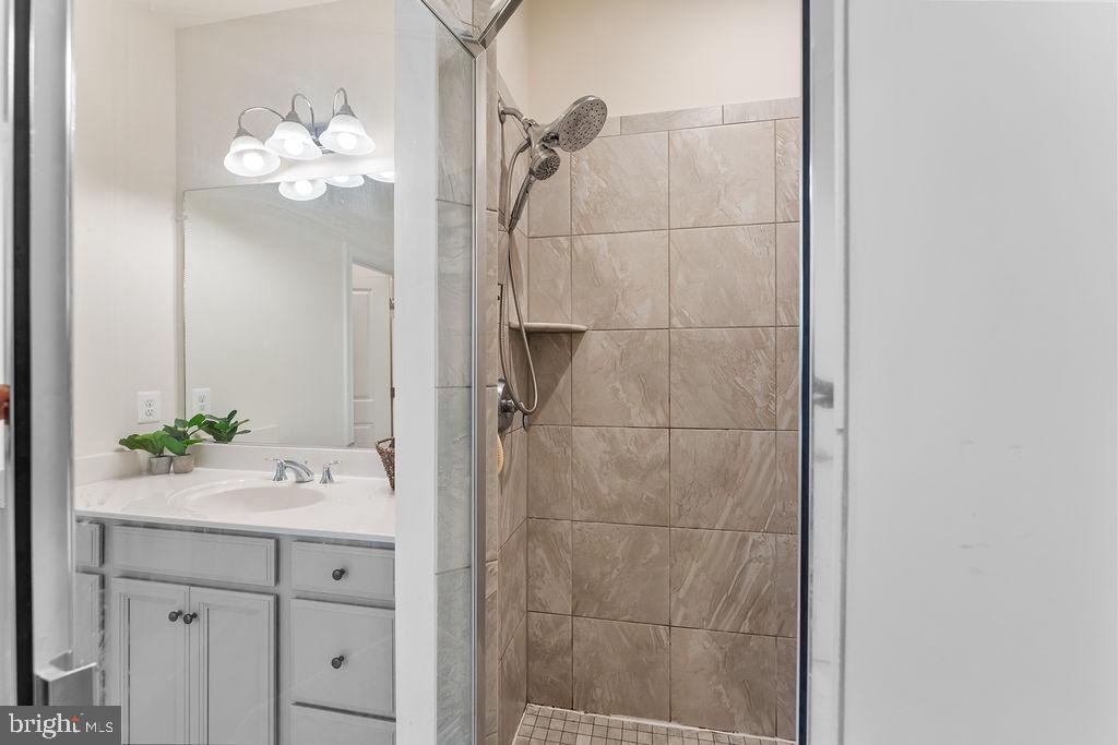 SMITH HOME FARM - Land