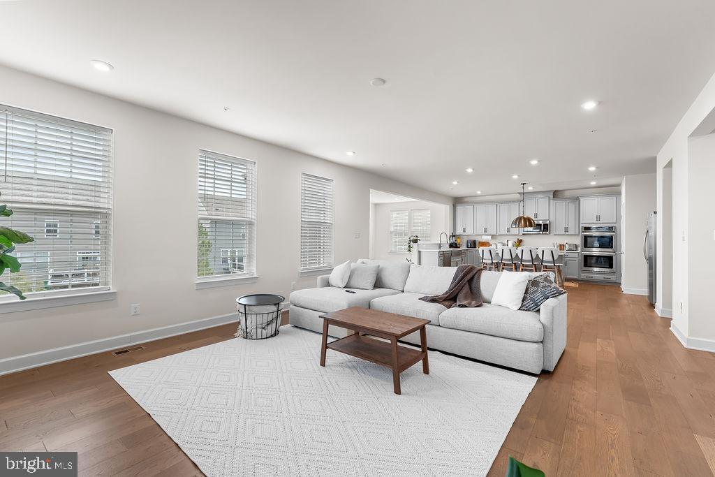 SMITH HOME FARM - Land