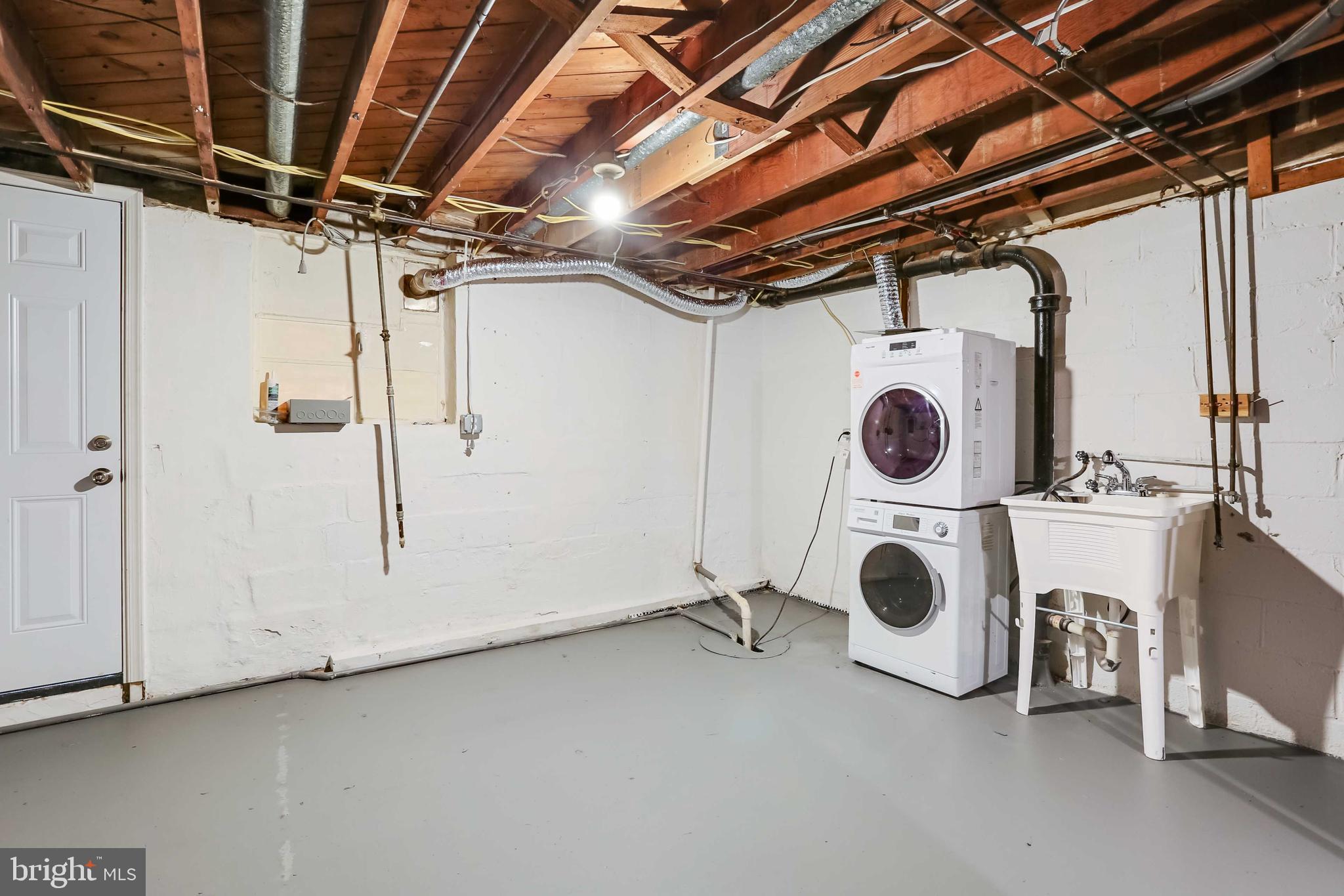 CHARLESMONT - Residential