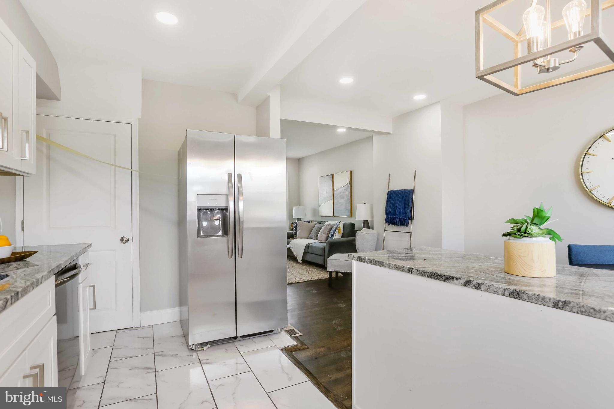 CHARLESMONT - Residential