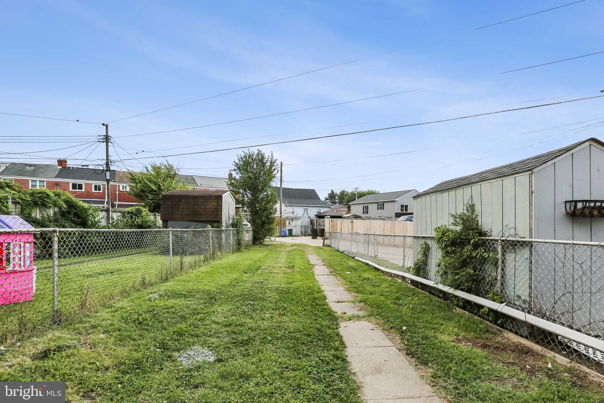 CHARLESMONT - Residential