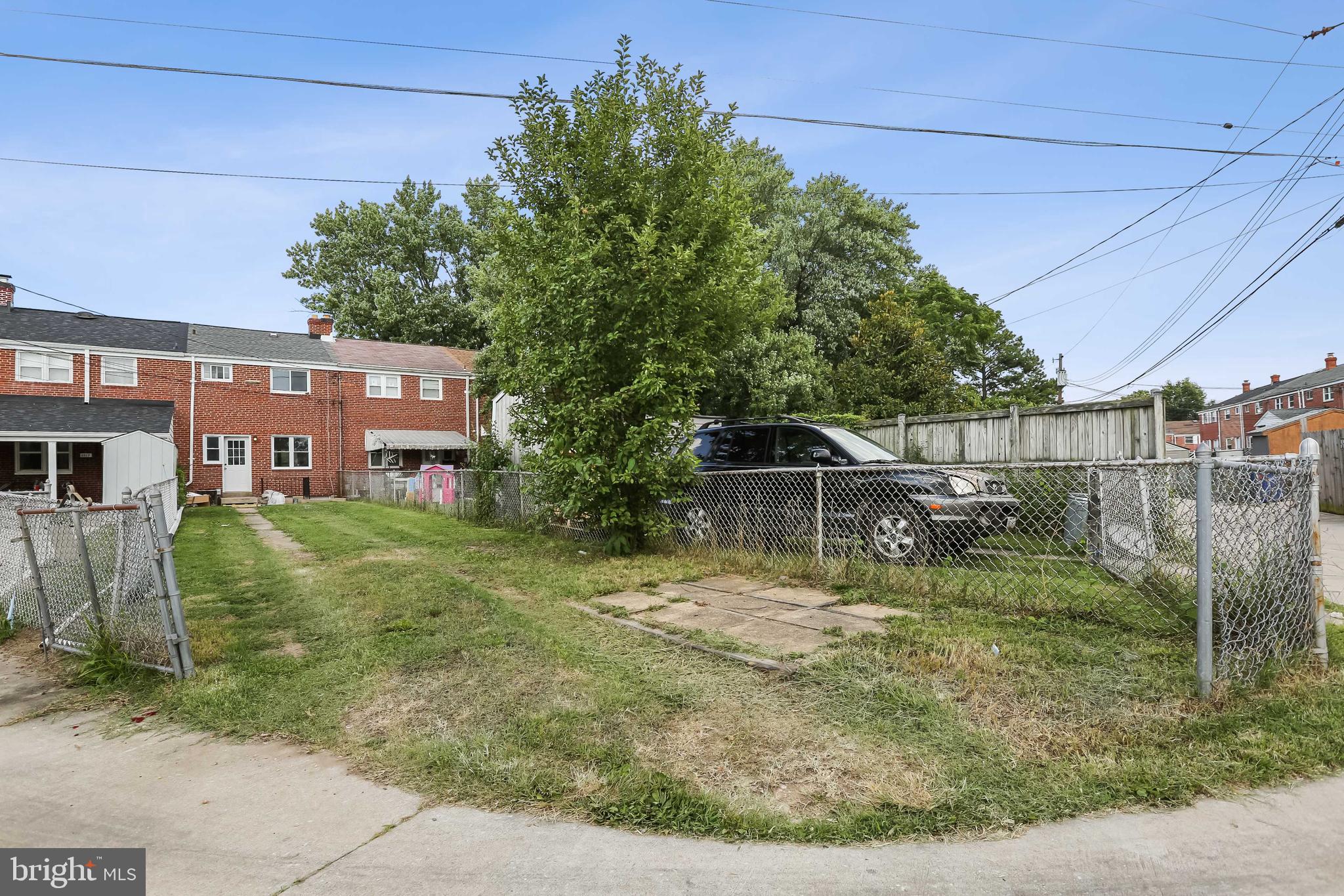 CHARLESMONT - Residential