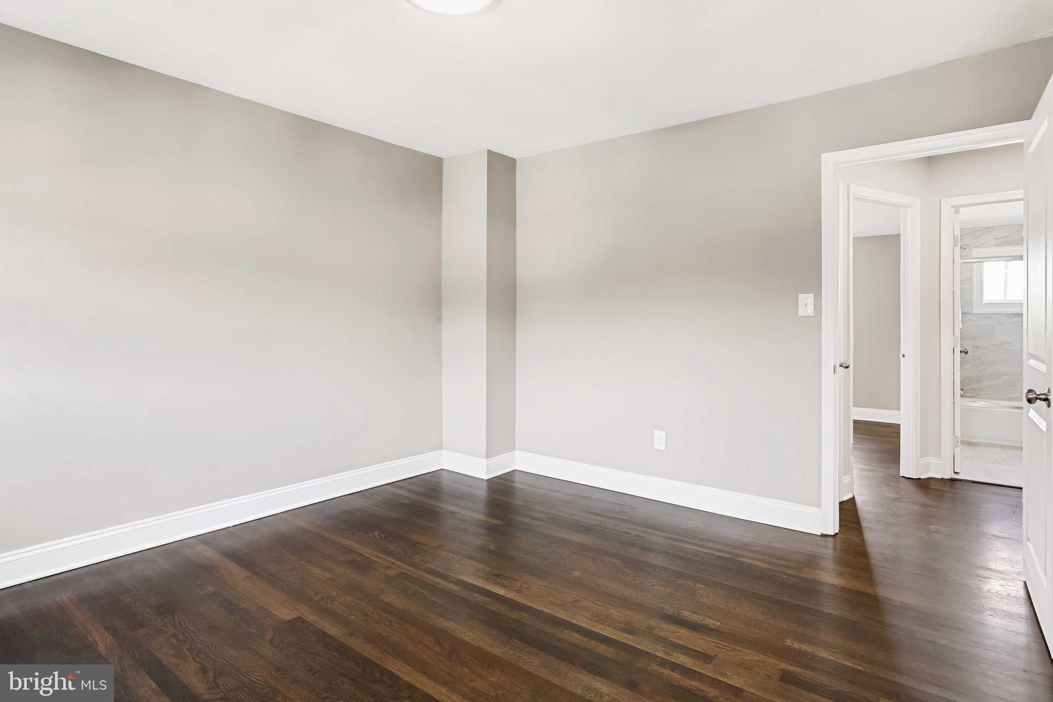 CHARLESMONT - Residential