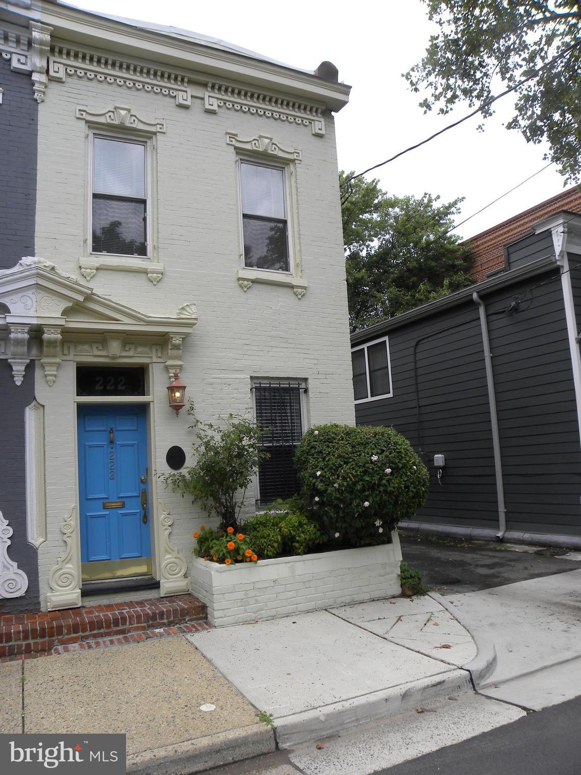 In the heart of Old Town and walkable to EVERYTHING , including restaurants,, exercise studios, metro, ice cream shops, bars, coffee shops, etc. Close to bike and running paths along the river. Just minutes to DC, Pentagon and Reagan National Airport. So much house for the money. Large kitchen with adjoining family room that leads to the private rear patio through the French doors. One assigned off street parking spot and street parking just outside front door. Two wood burning fireplaces.