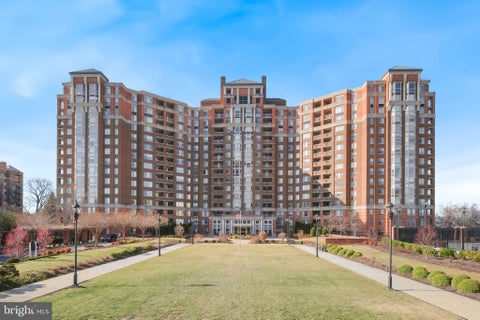 Condo For Sale - 5809 Nicholson Lane #305<br/> Montgomery County, ROCKVILLE, MD 20852