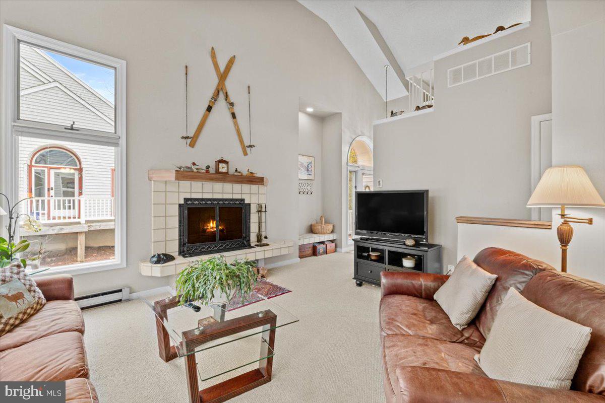 81 LAURELWOODS DRIVE
