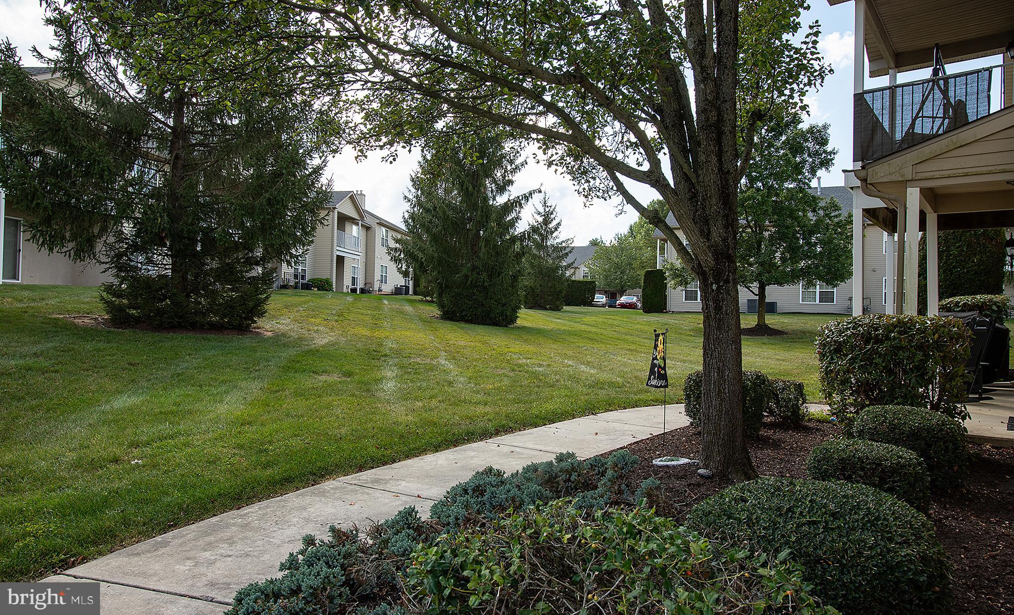 141 ORIOLE COURT