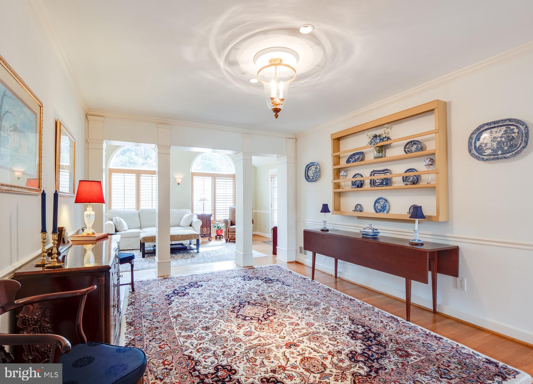 COUNTRY CLUB HILLS - Residential