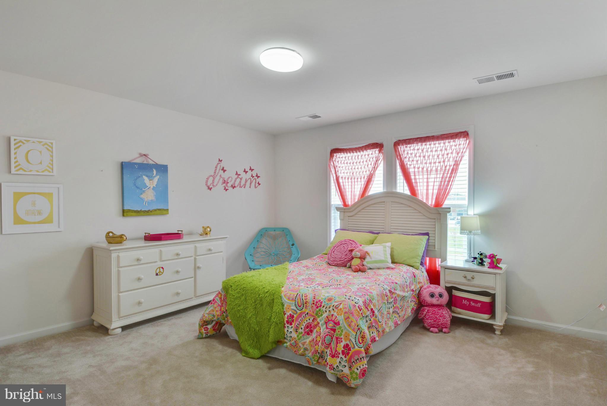 STONE RIDGE LAND BAY 1 - Residential