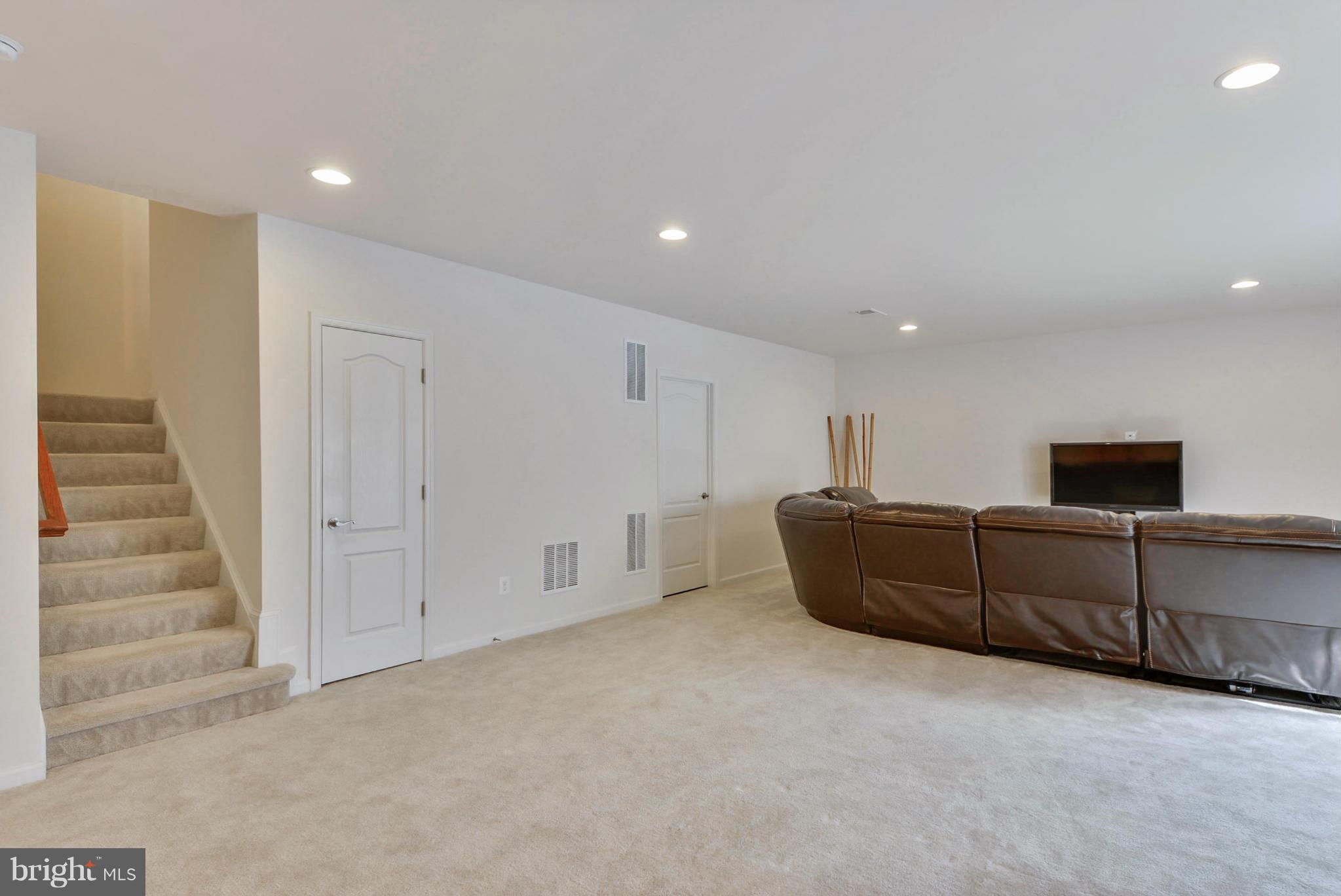 STONE RIDGE LAND BAY 1 - Residential