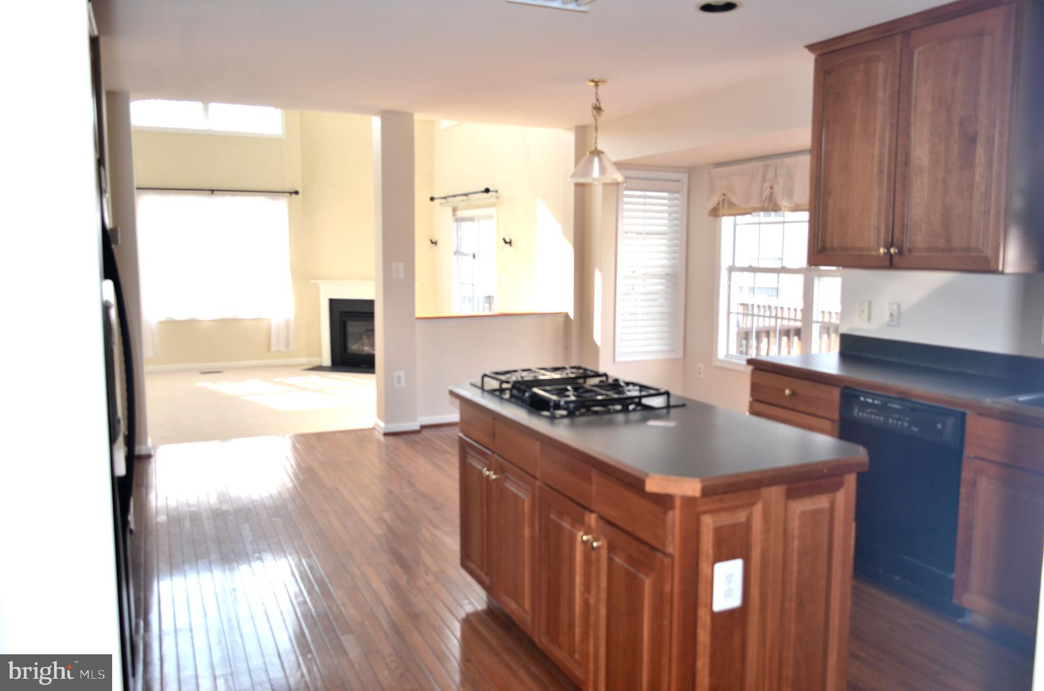 FOXBOROUGH - Residential Lease