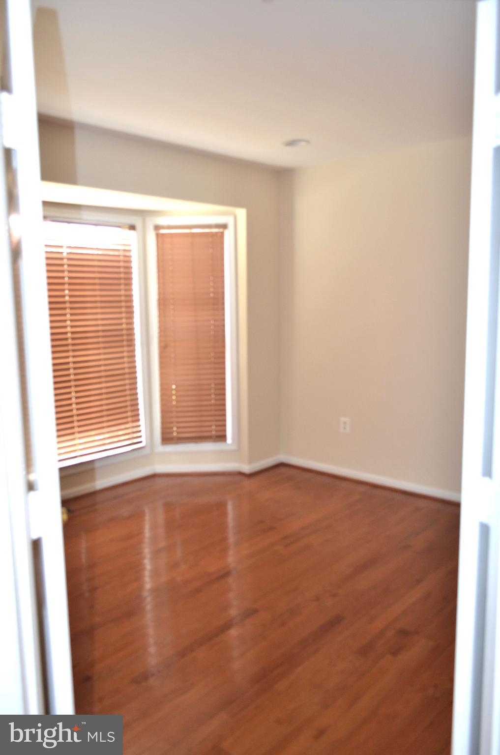 FOXBOROUGH - Residential Lease