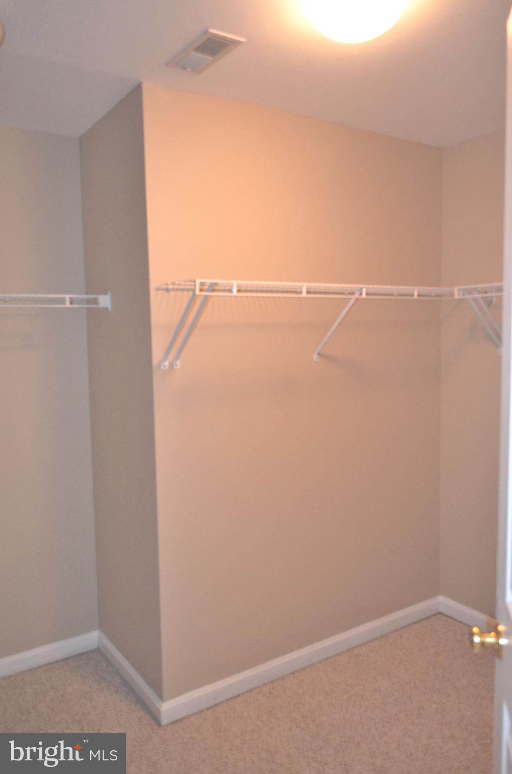 FOXBOROUGH - Residential Lease