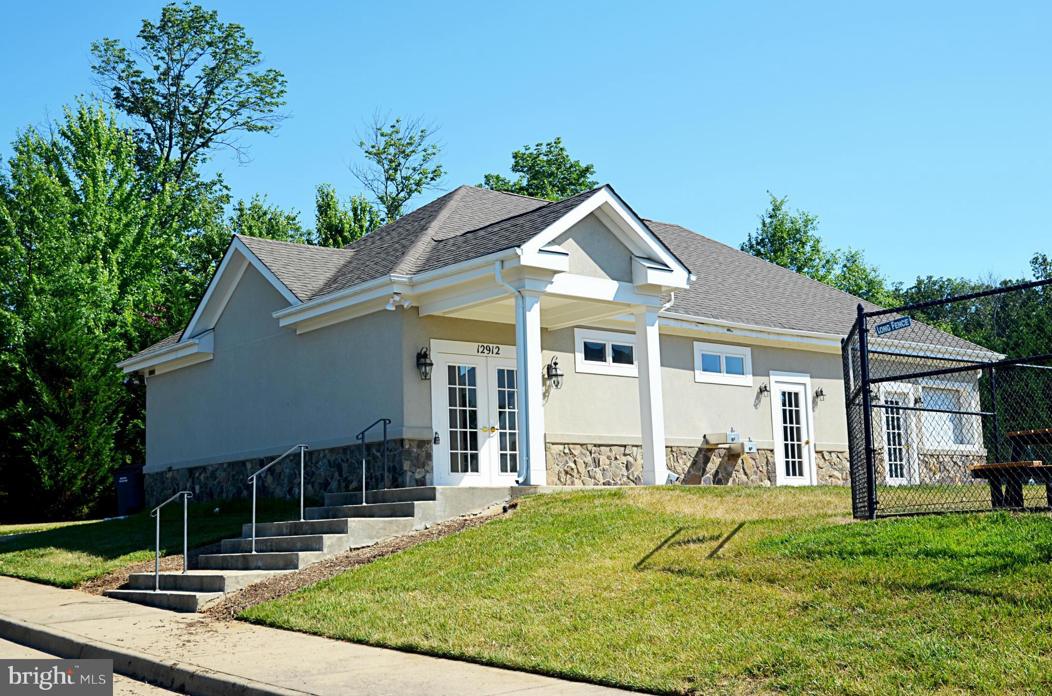 FOXBOROUGH - Residential Lease