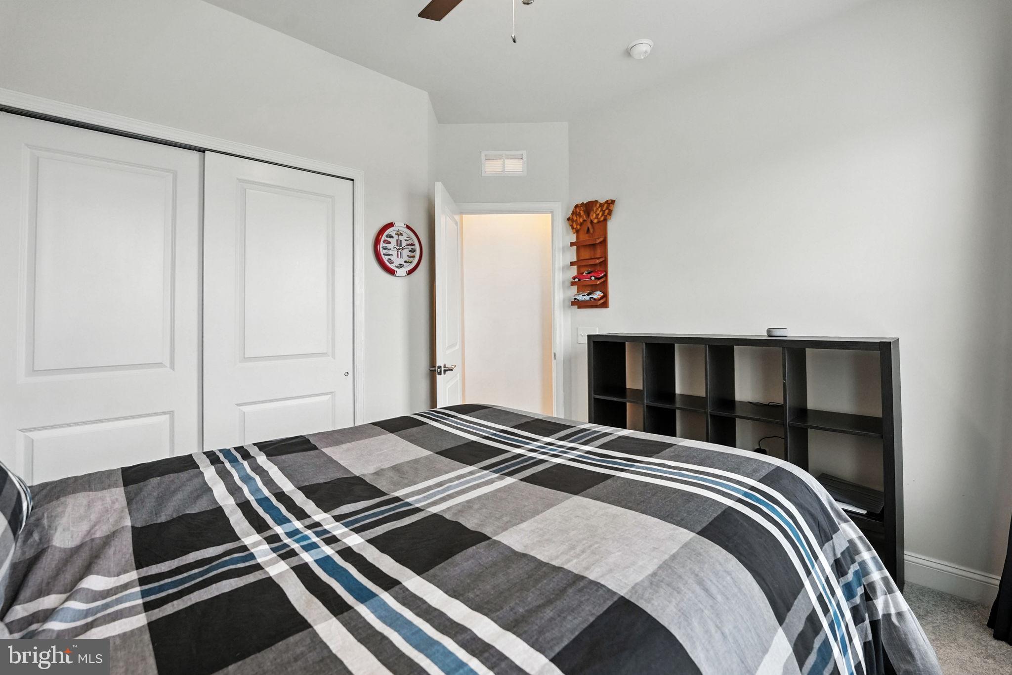 POTOMAC SHORES - Residential