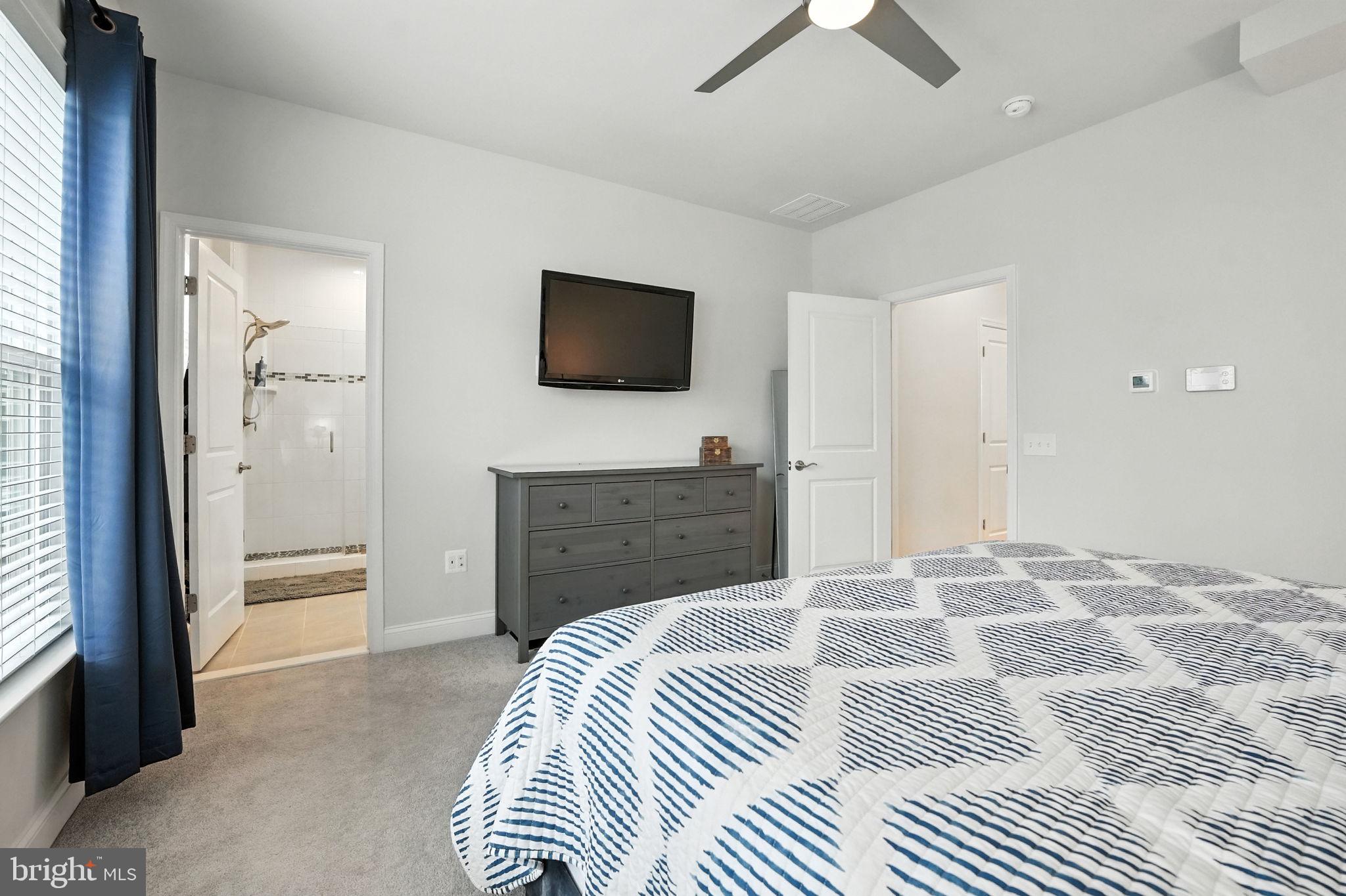 POTOMAC SHORES - Residential