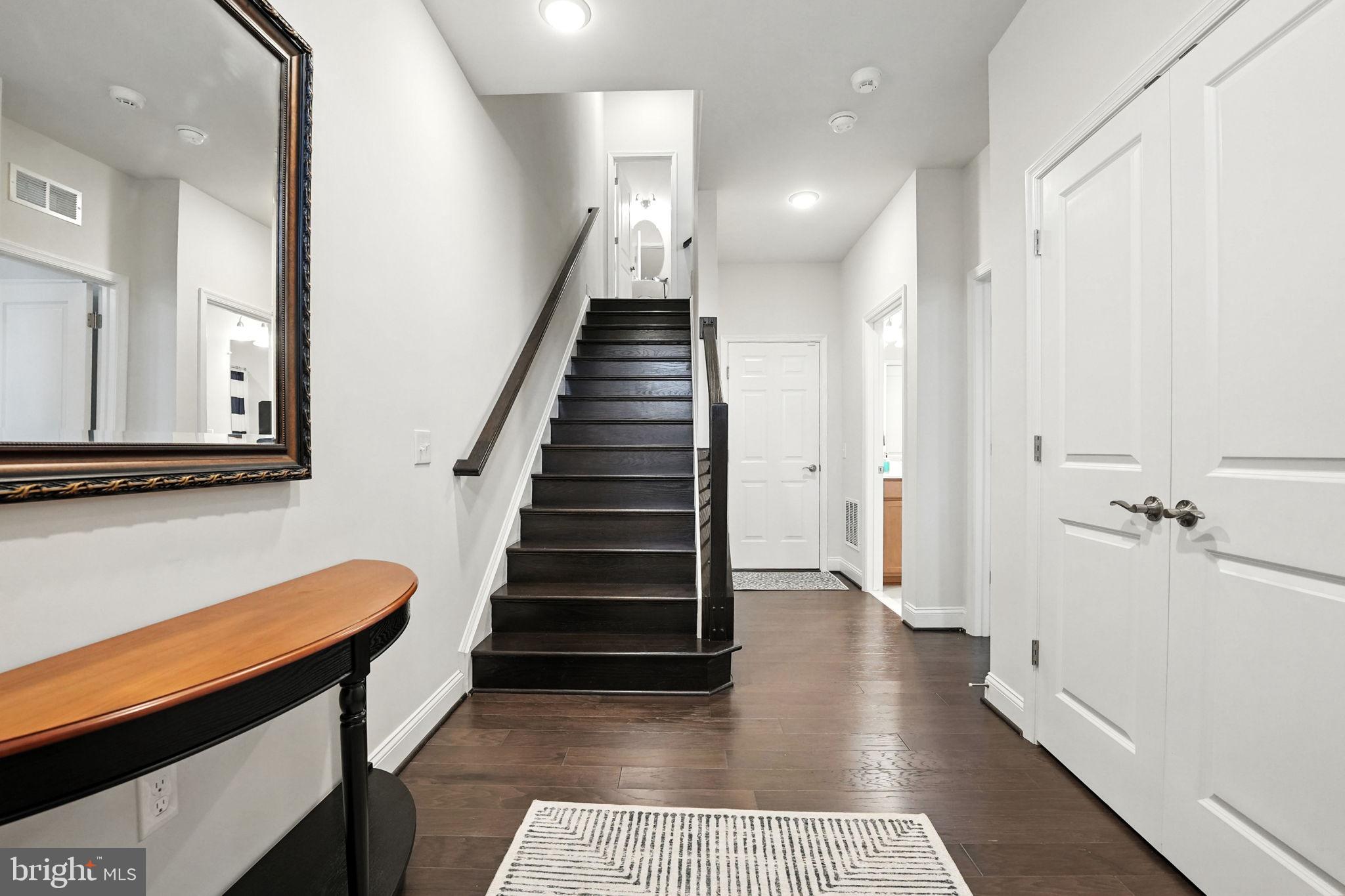 POTOMAC SHORES - Residential