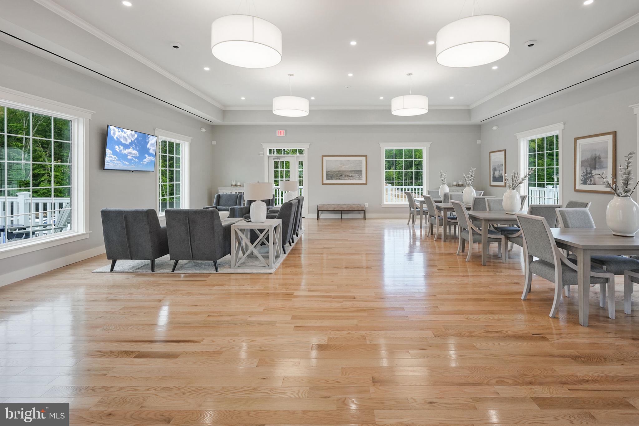 POTOMAC SHORES - Residential