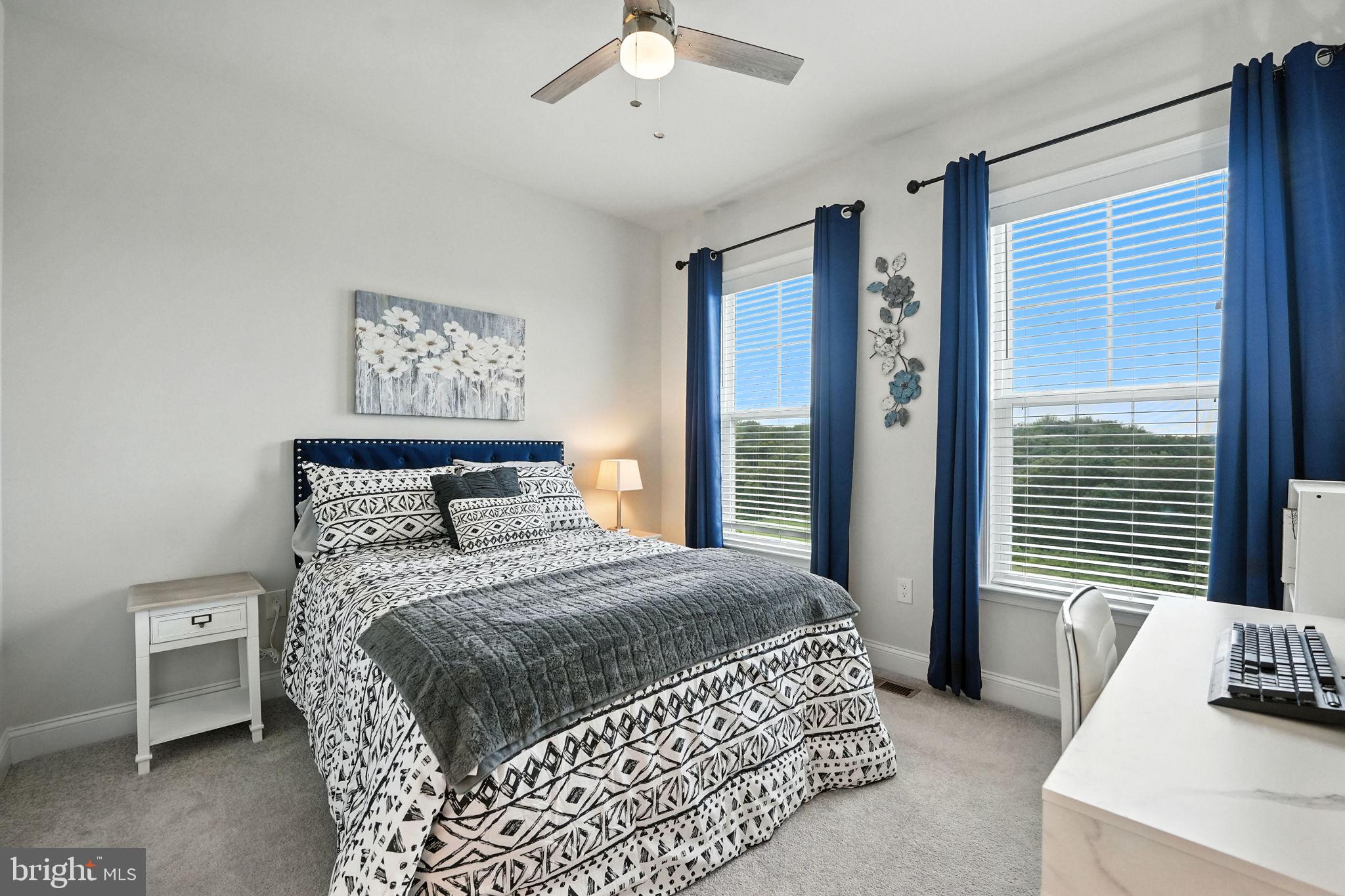 POTOMAC SHORES - Residential