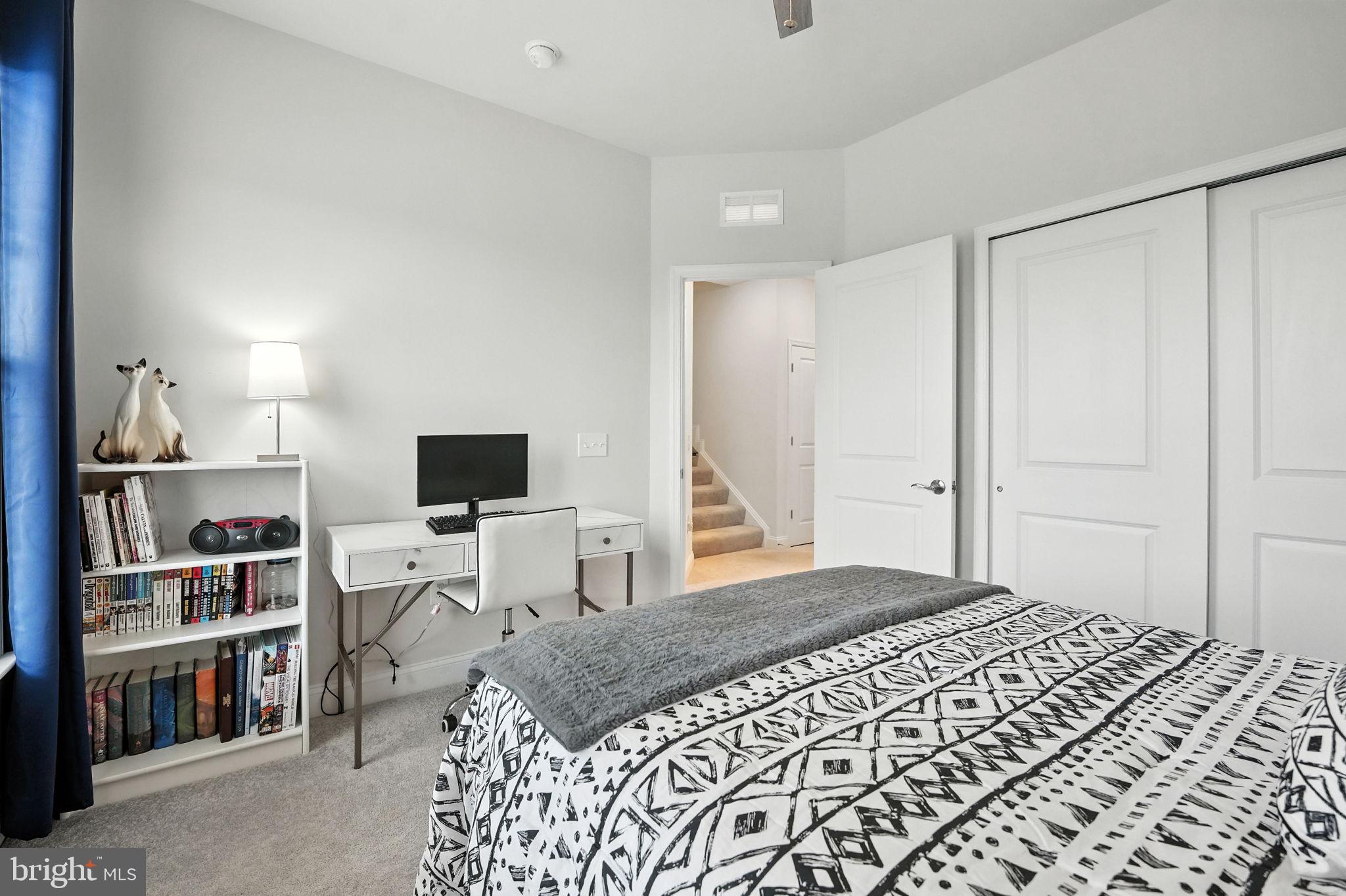 POTOMAC SHORES - Residential