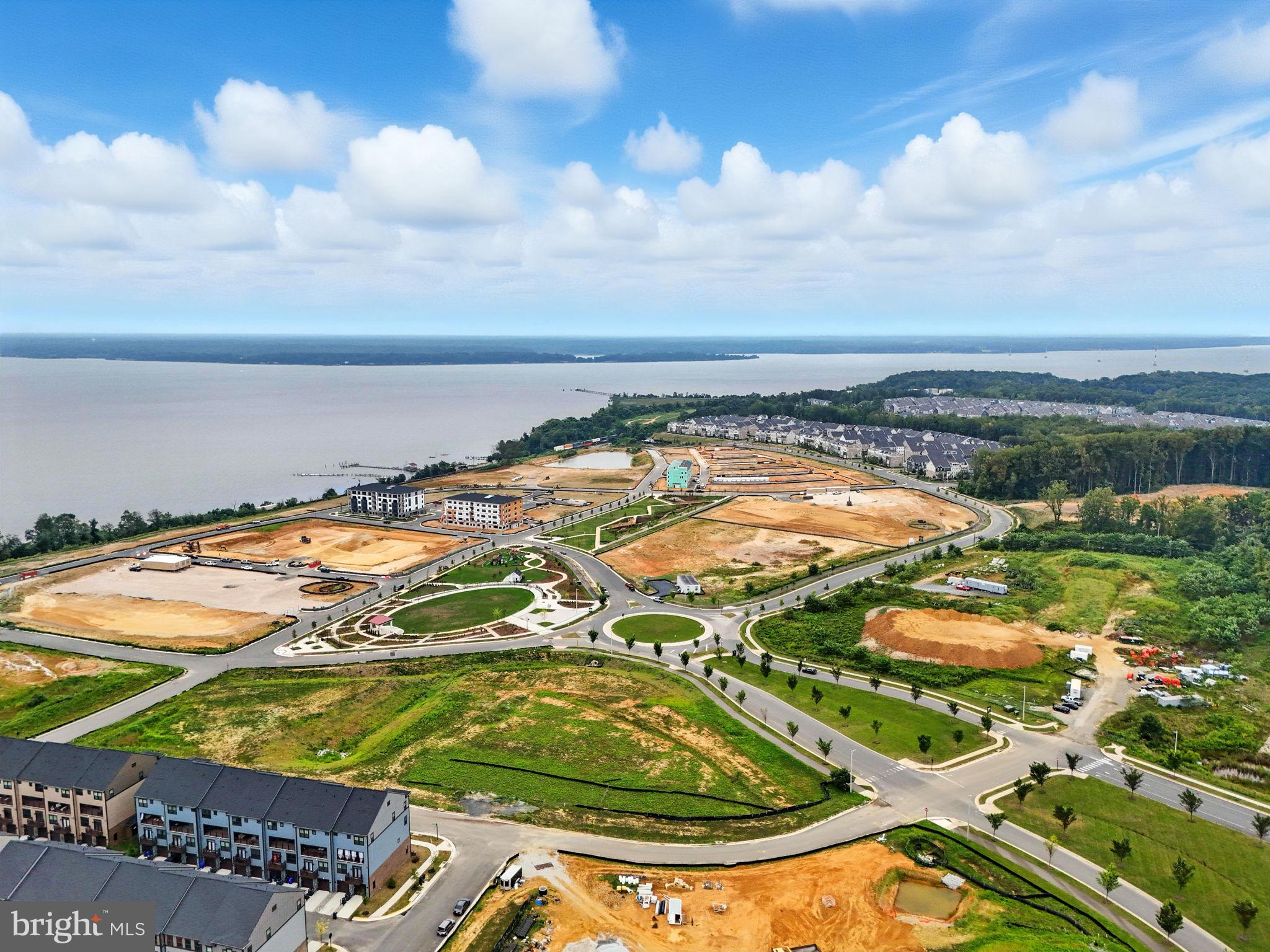 POTOMAC SHORES - Residential