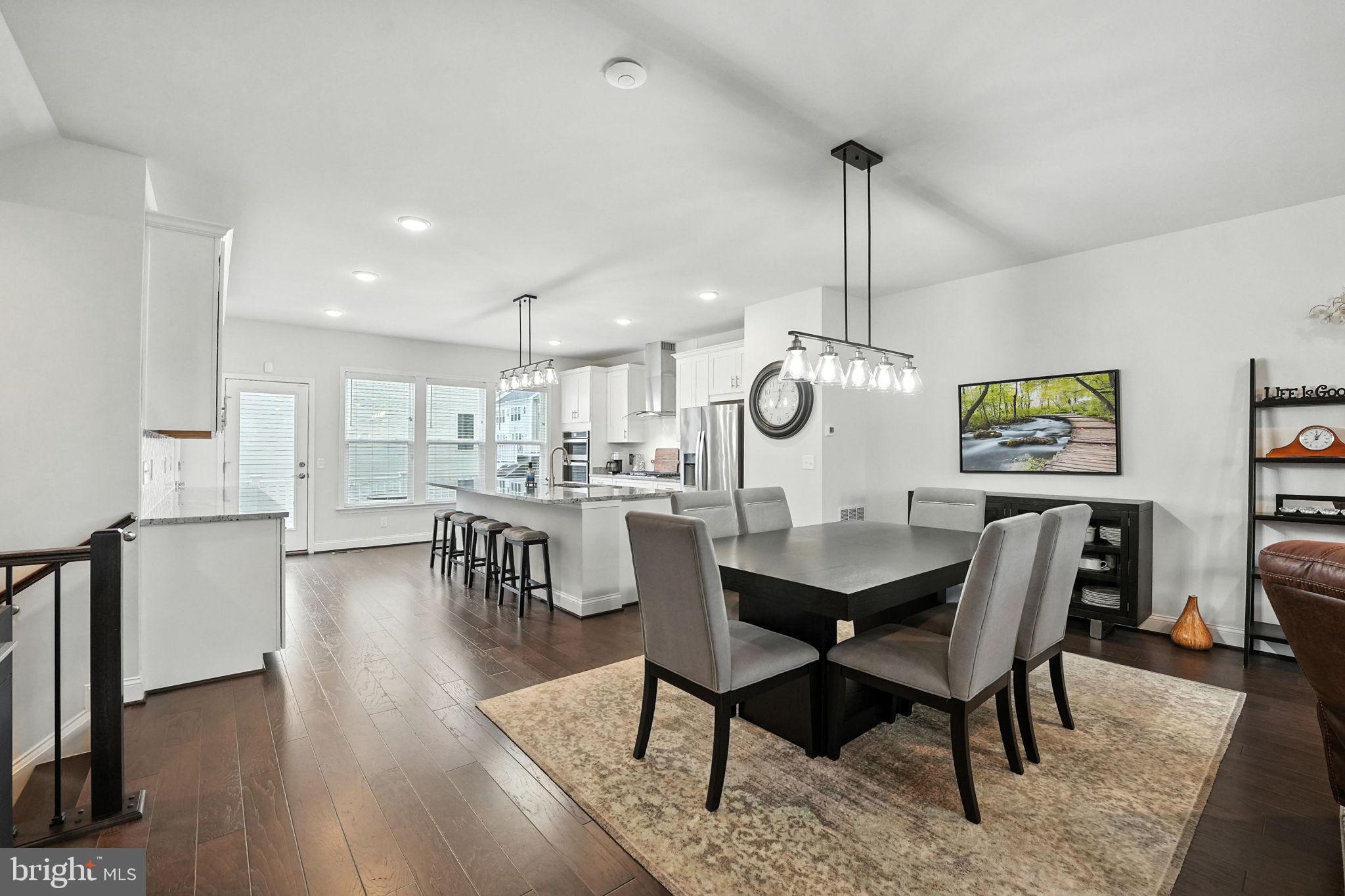 POTOMAC SHORES - Residential