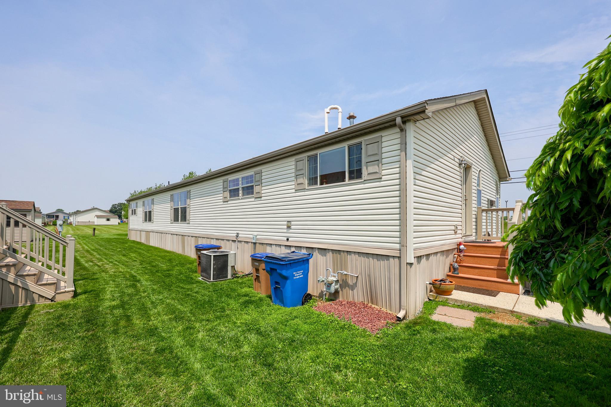 22 SARAH AVENUE