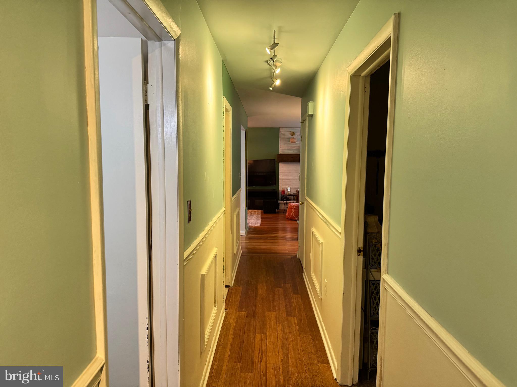 KETTLE CREEK ESTATES - Residential