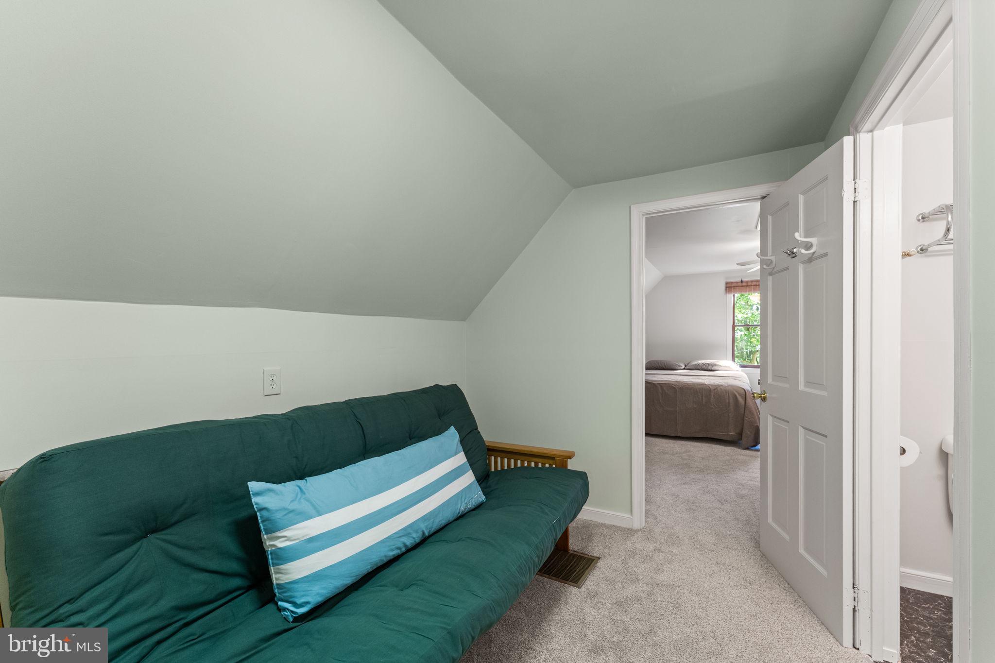 NOMINI HALL FARMS - Residential