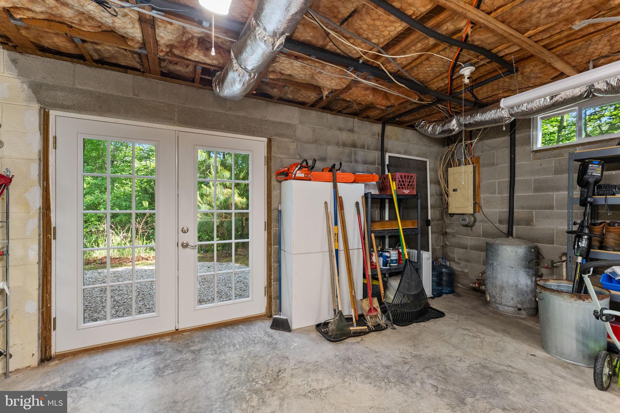 NOMINI HALL FARMS - Residential