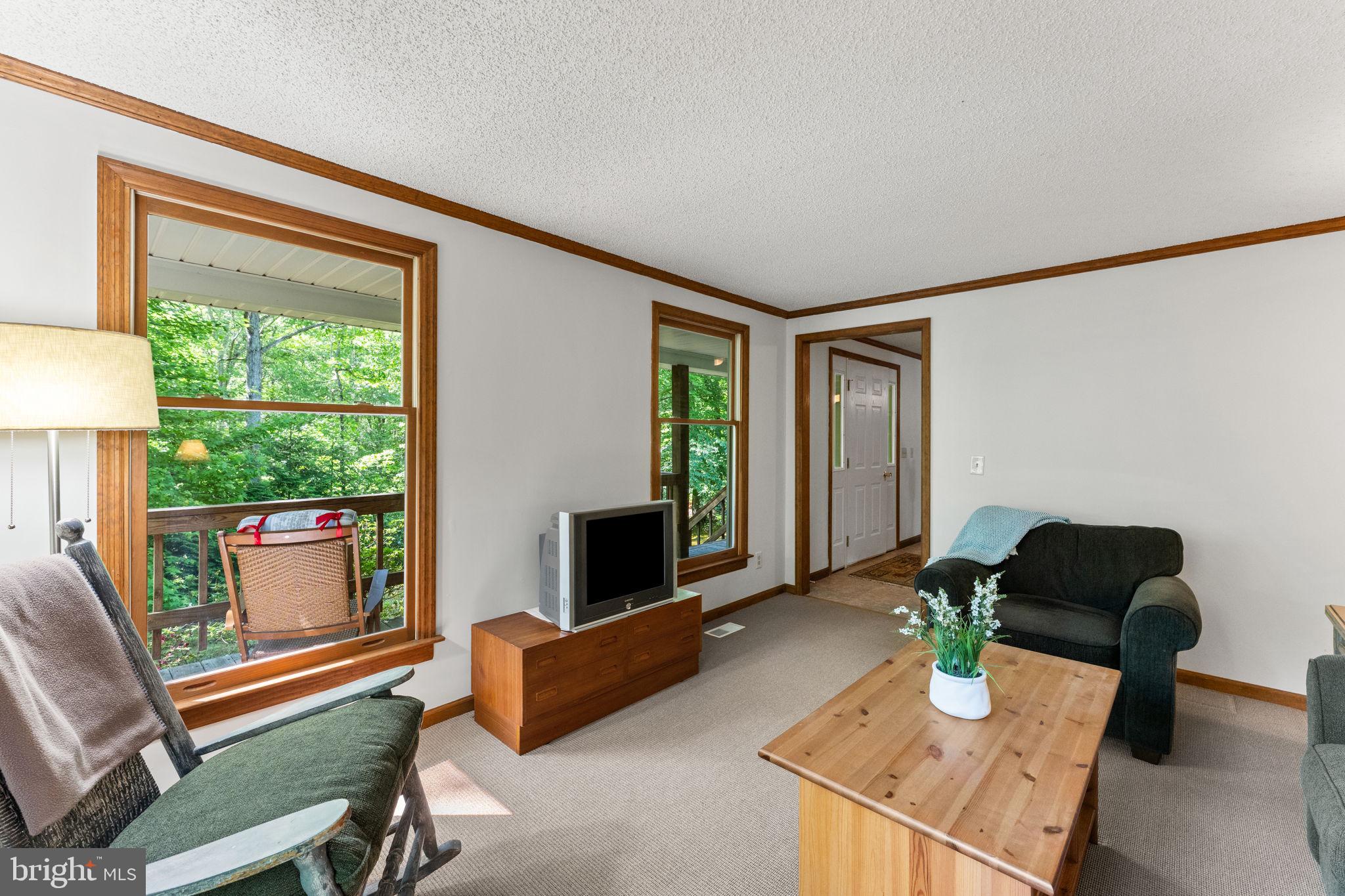 NOMINI HALL FARMS - Residential