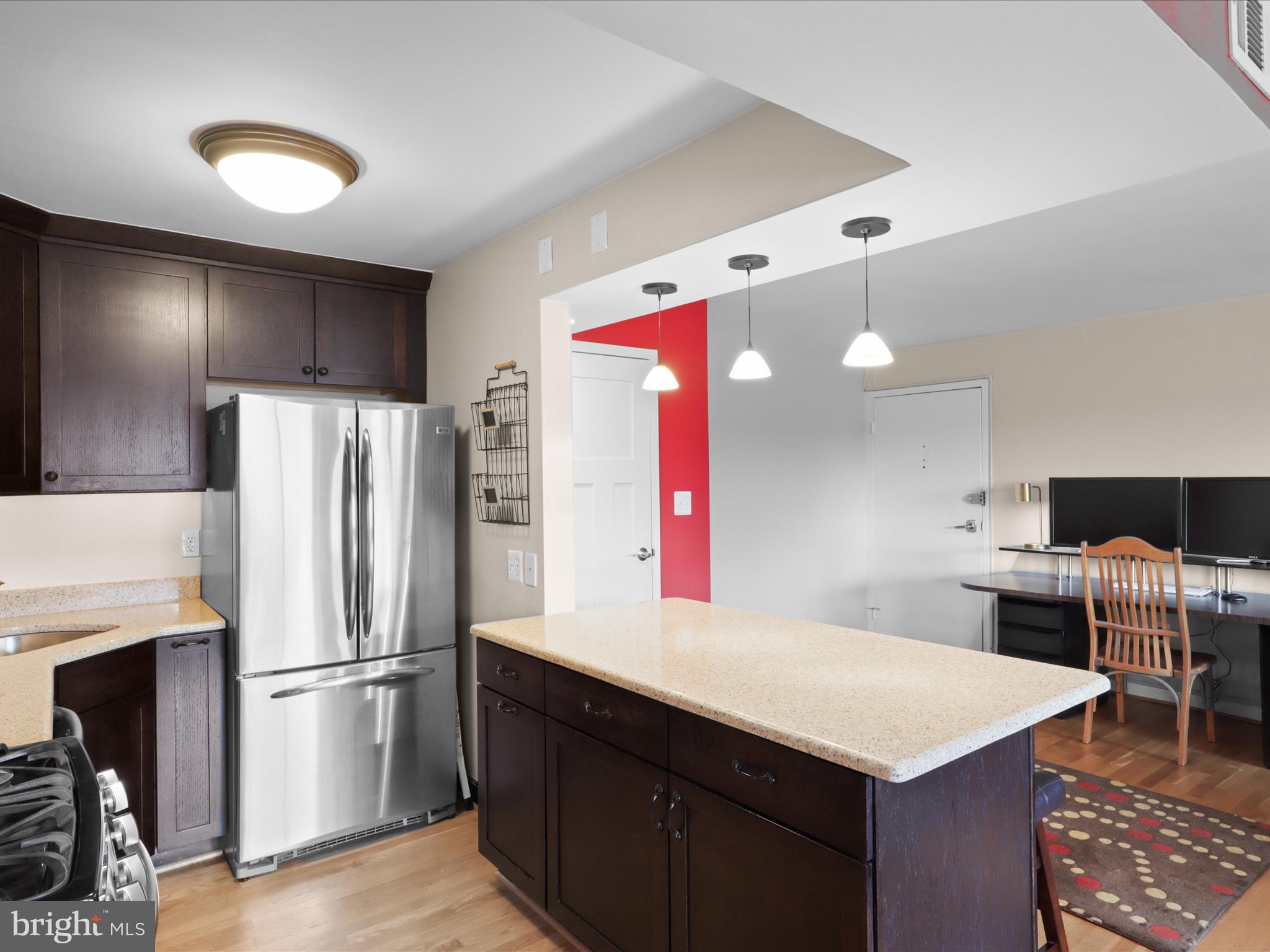 ADAMS HOUSE - Residential