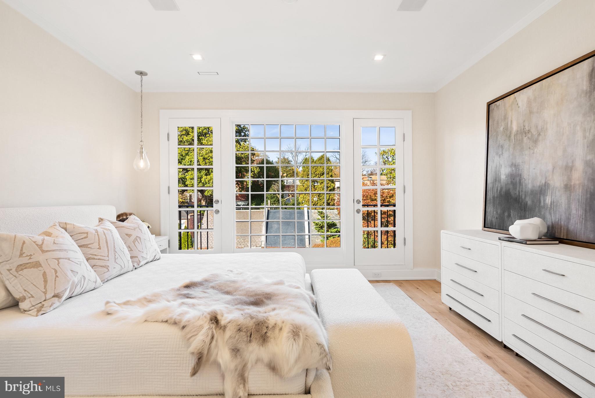 GEORGETOWN - Residential