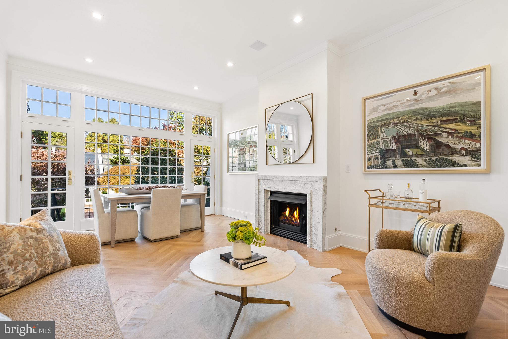 GEORGETOWN - Residential