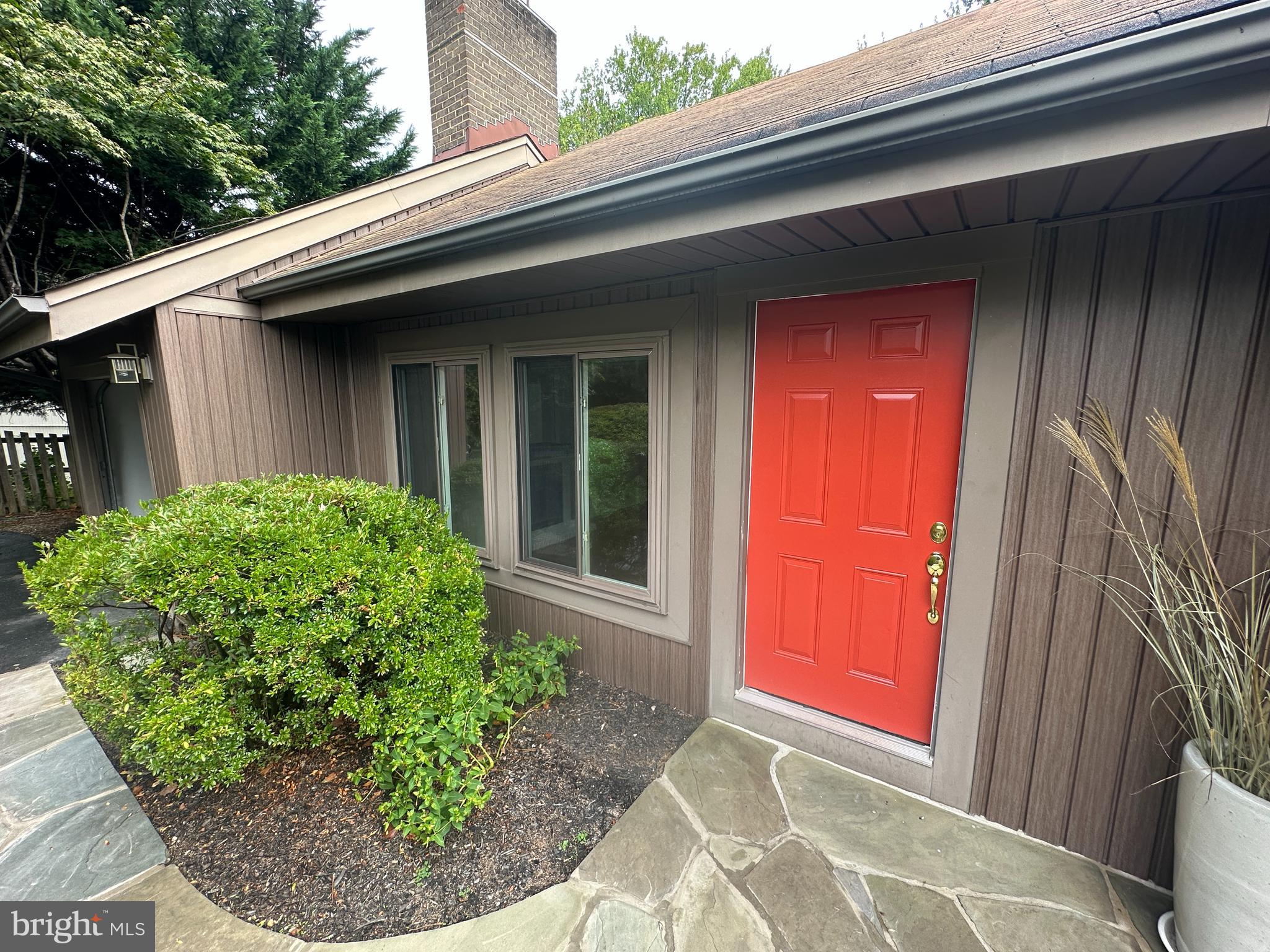 DUFIEF - Residential Lease