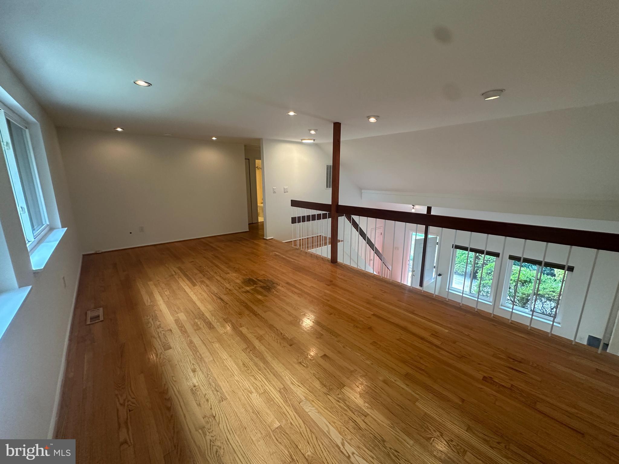 DUFIEF - Residential Lease