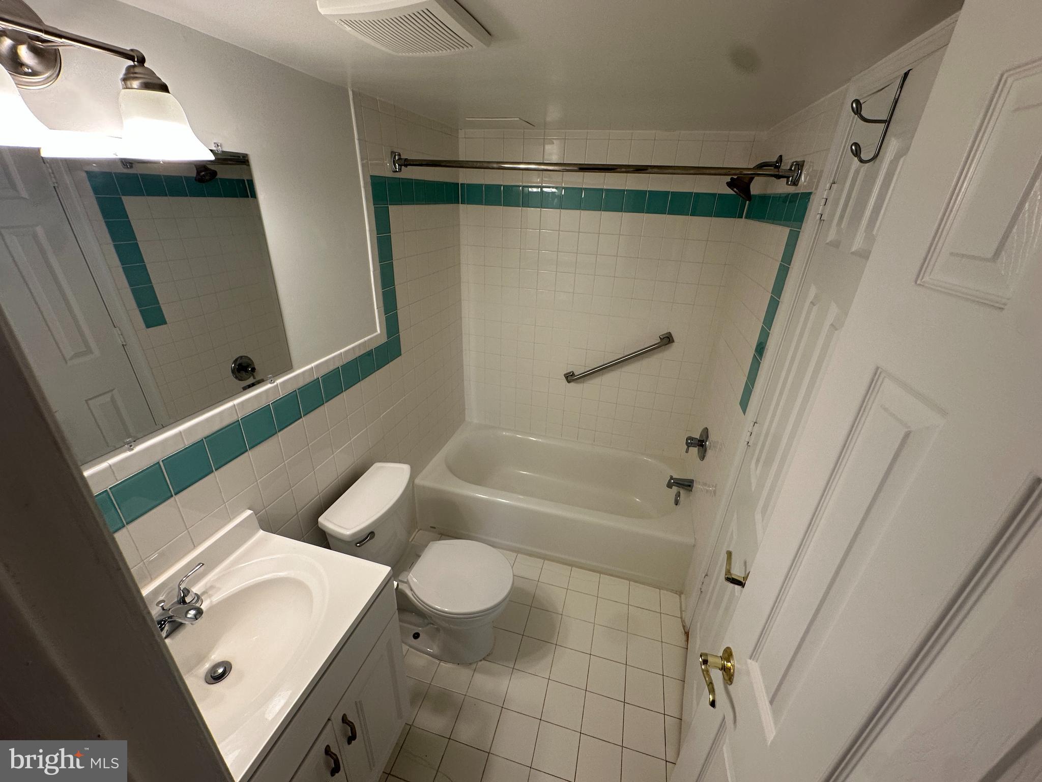 DUFIEF - Residential Lease