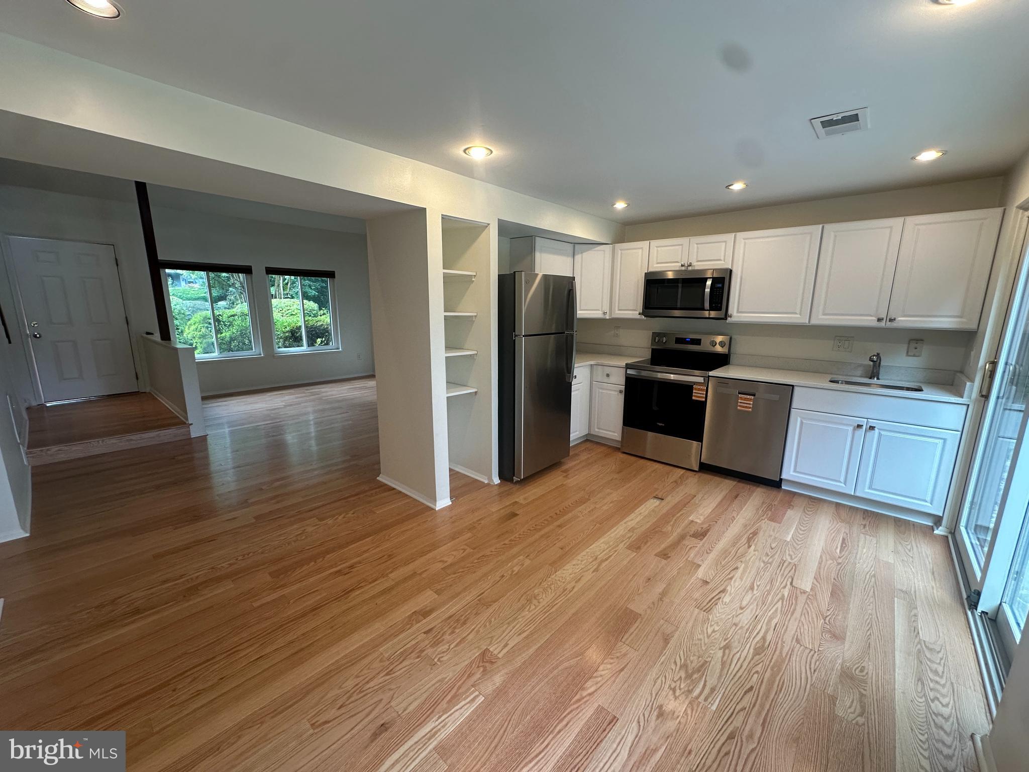 DUFIEF - Residential Lease