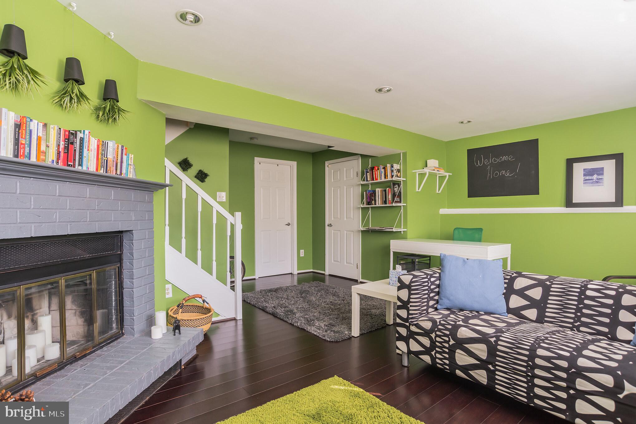 VAN DORN VILLAGE - Residential