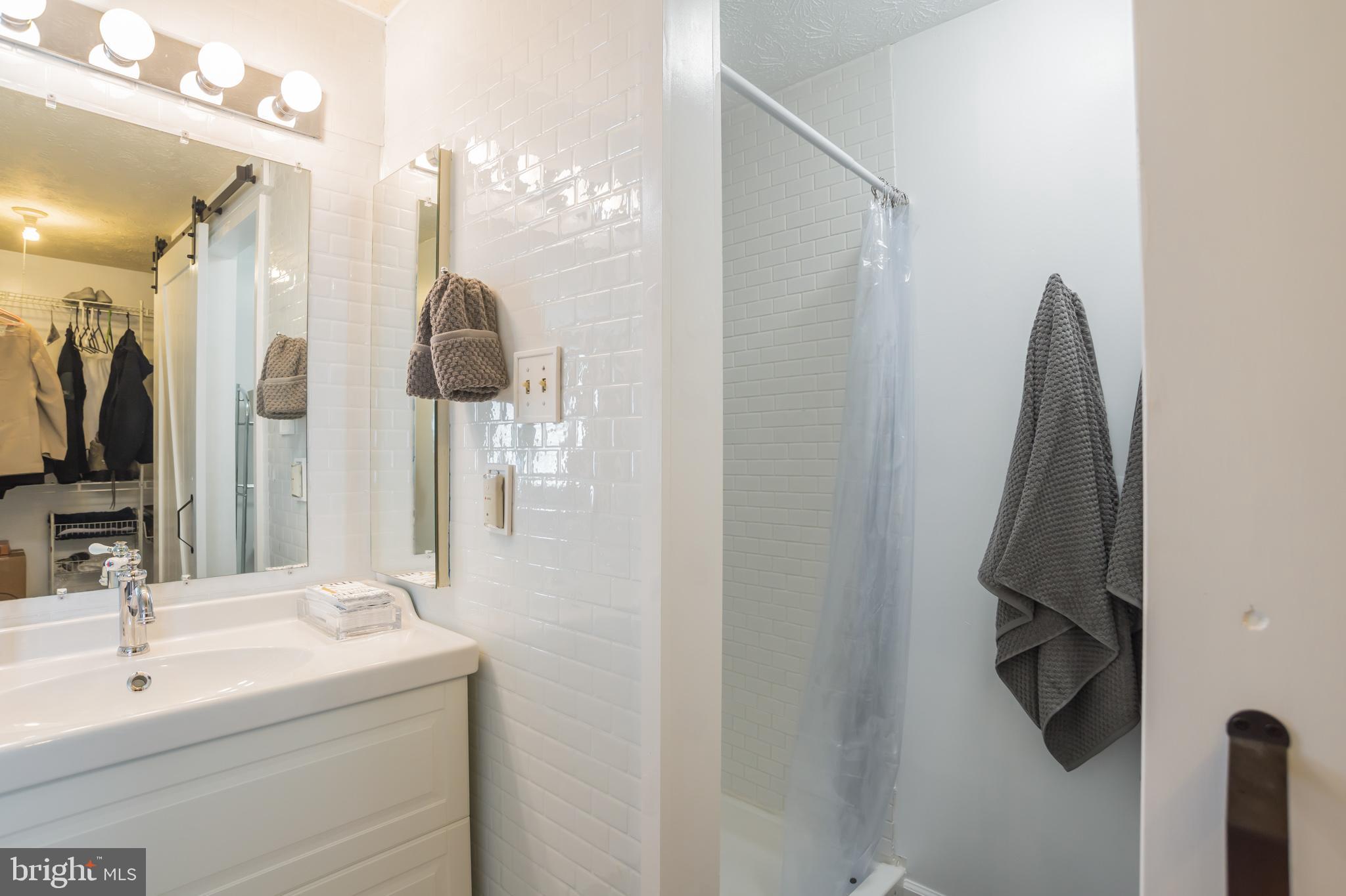 VAN DORN VILLAGE - Residential