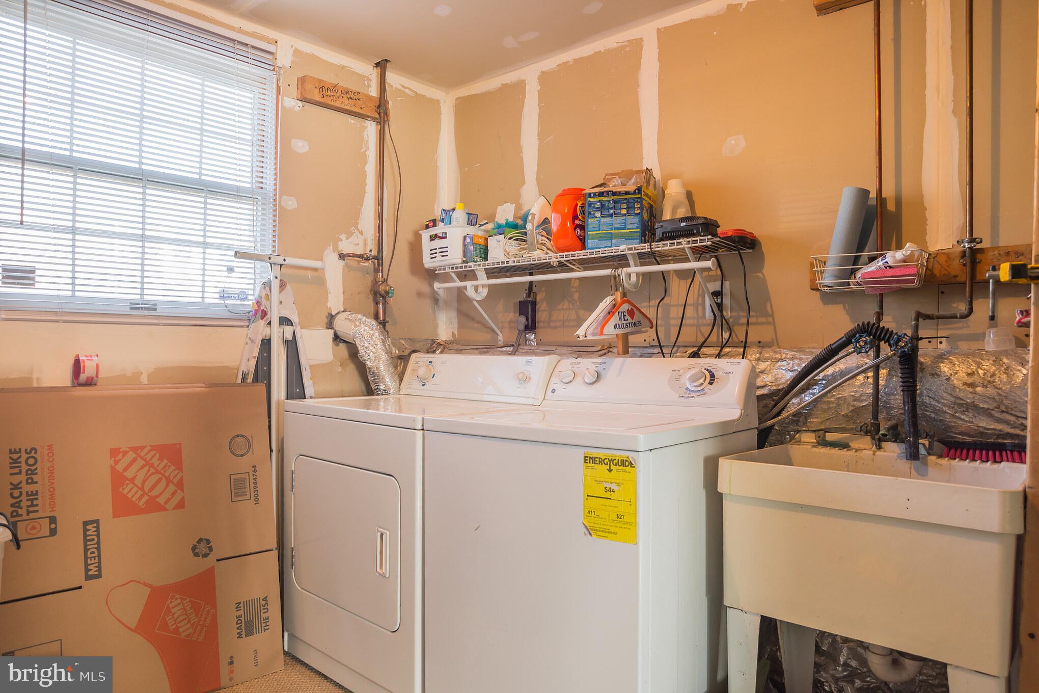 VAN DORN VILLAGE - Residential