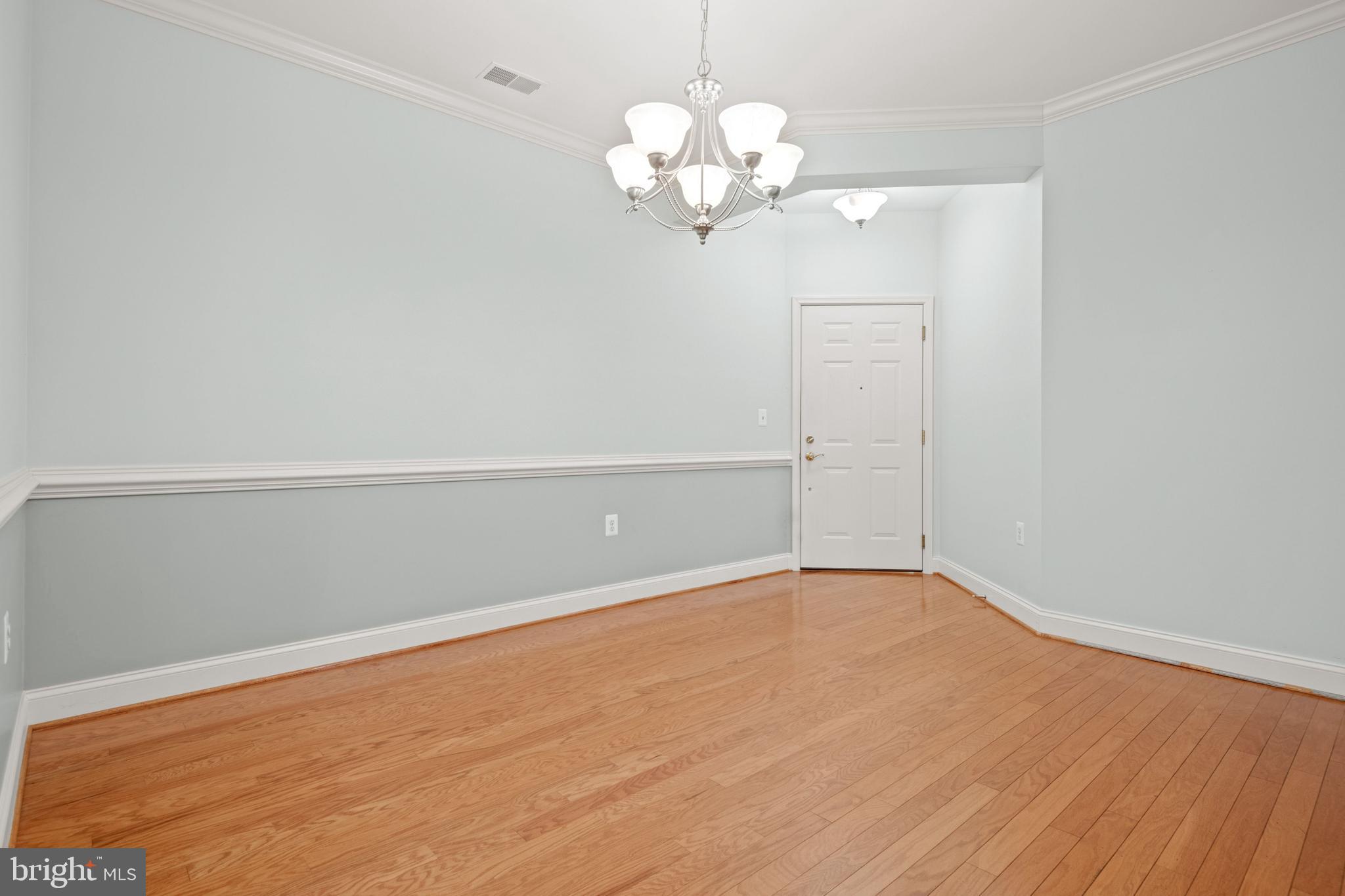 REGENTS' GLEN/GREENLEIGH - Land