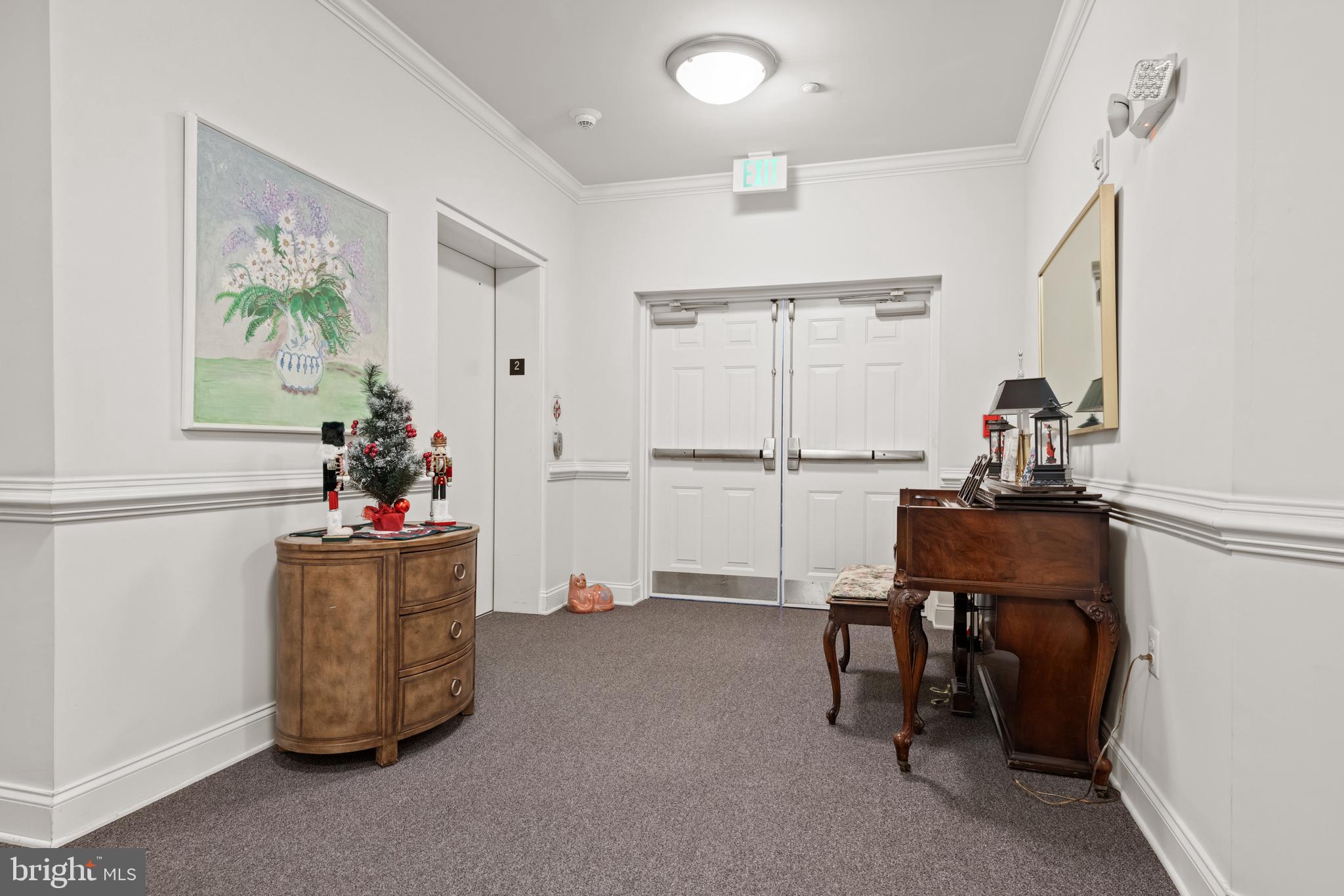 REGENTS' GLEN/GREENLEIGH - Land