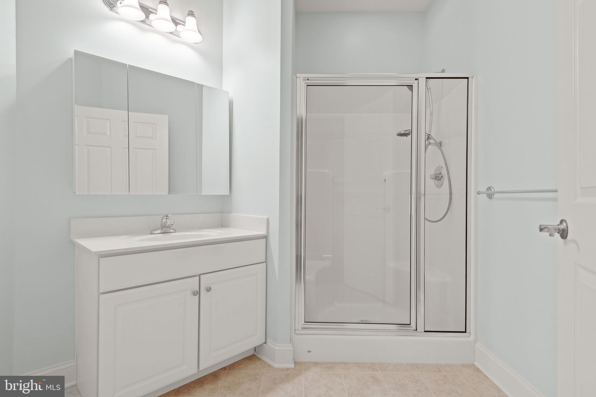 REGENTS' GLEN/GREENLEIGH - Land