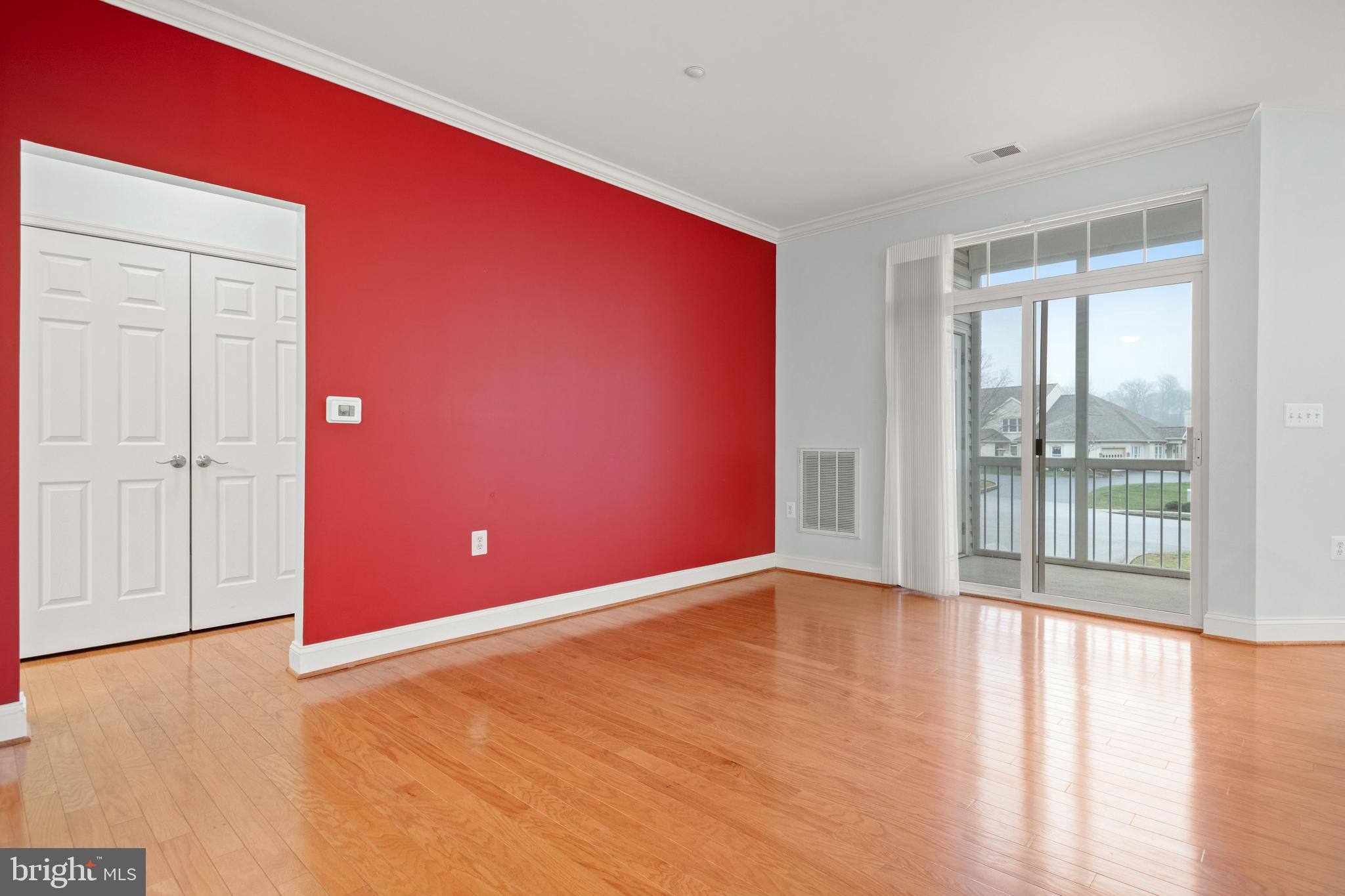 REGENTS' GLEN/GREENLEIGH - Land