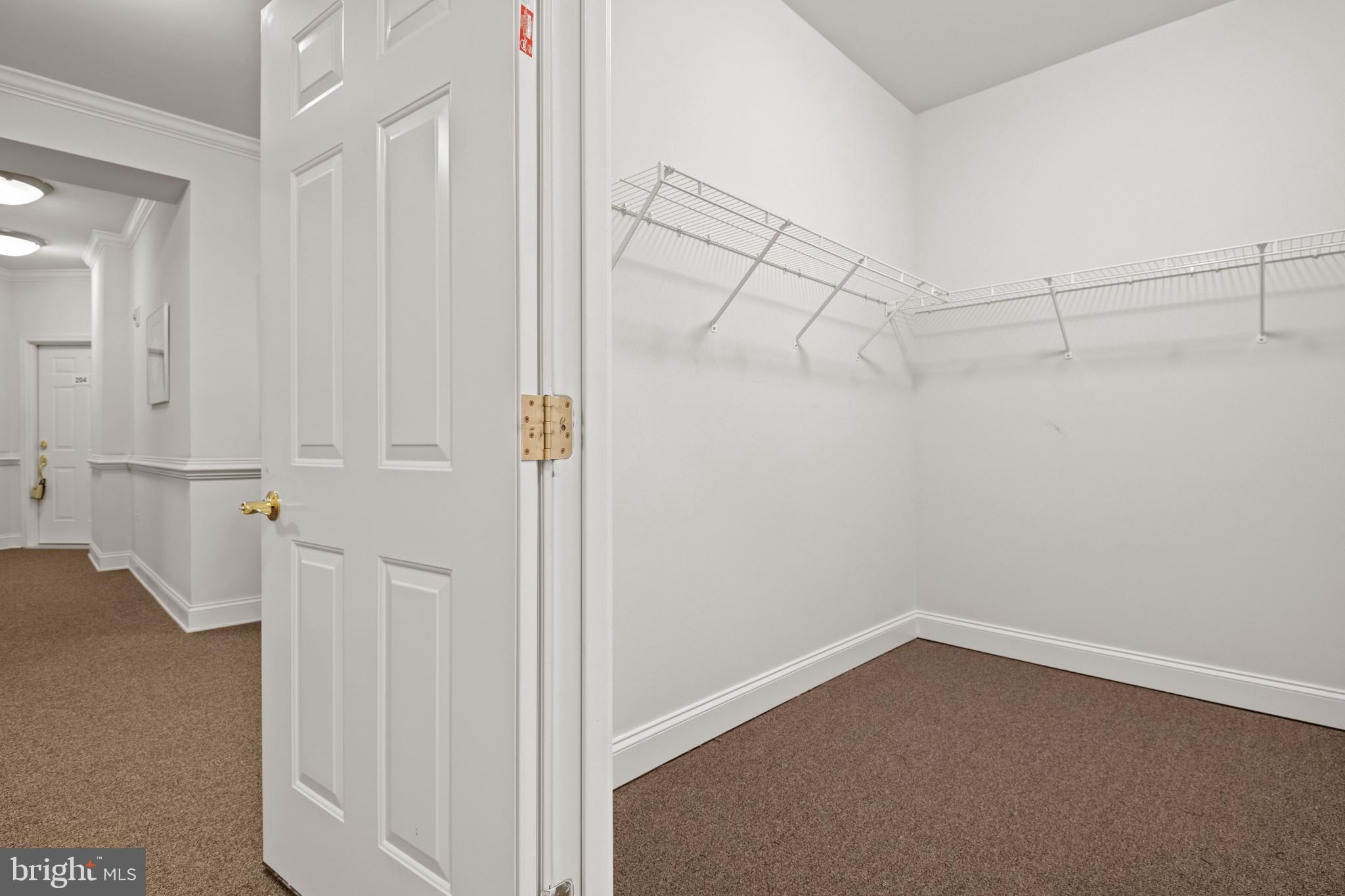 REGENTS' GLEN/GREENLEIGH - Land