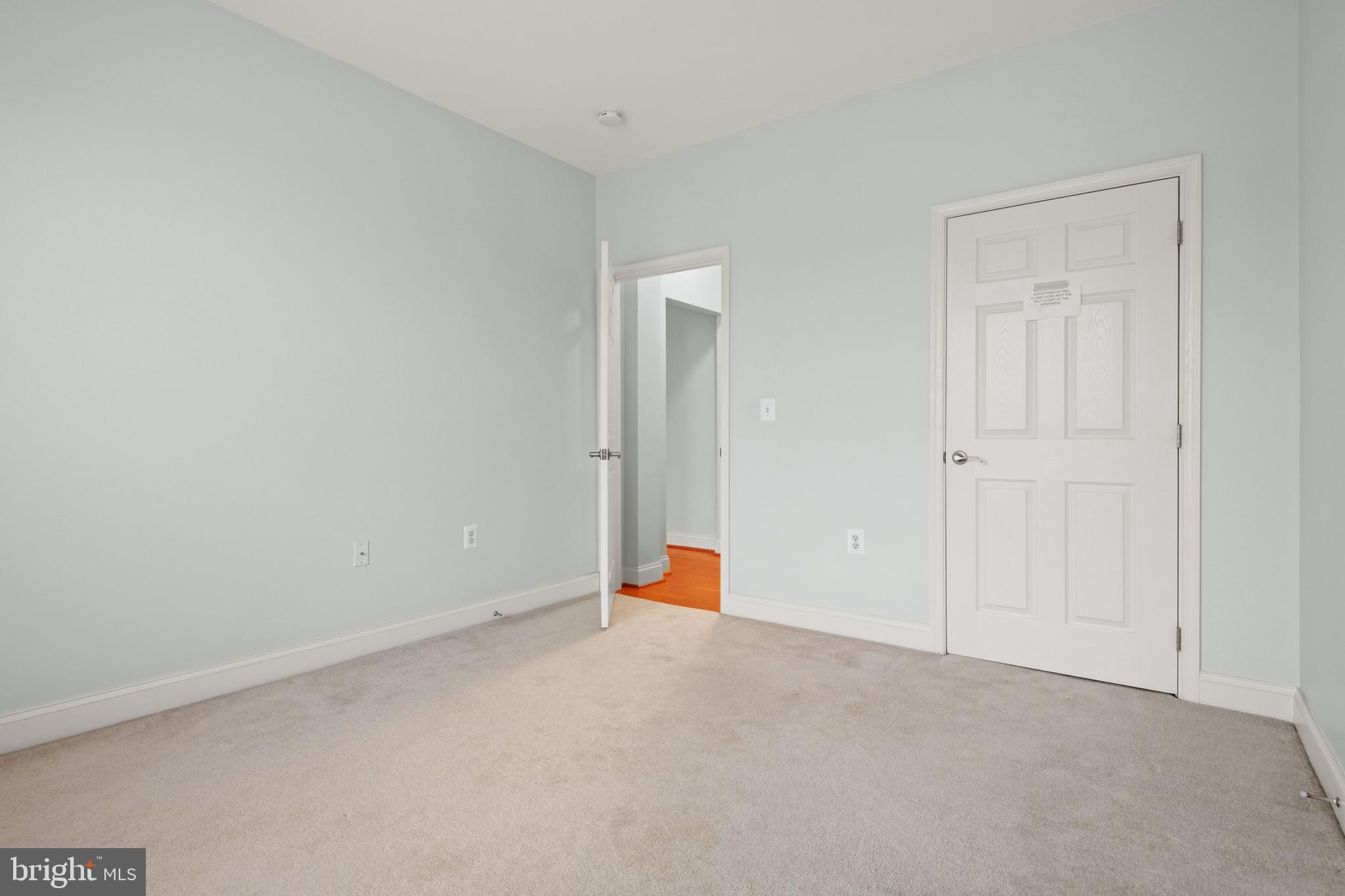 REGENTS' GLEN/GREENLEIGH - Land