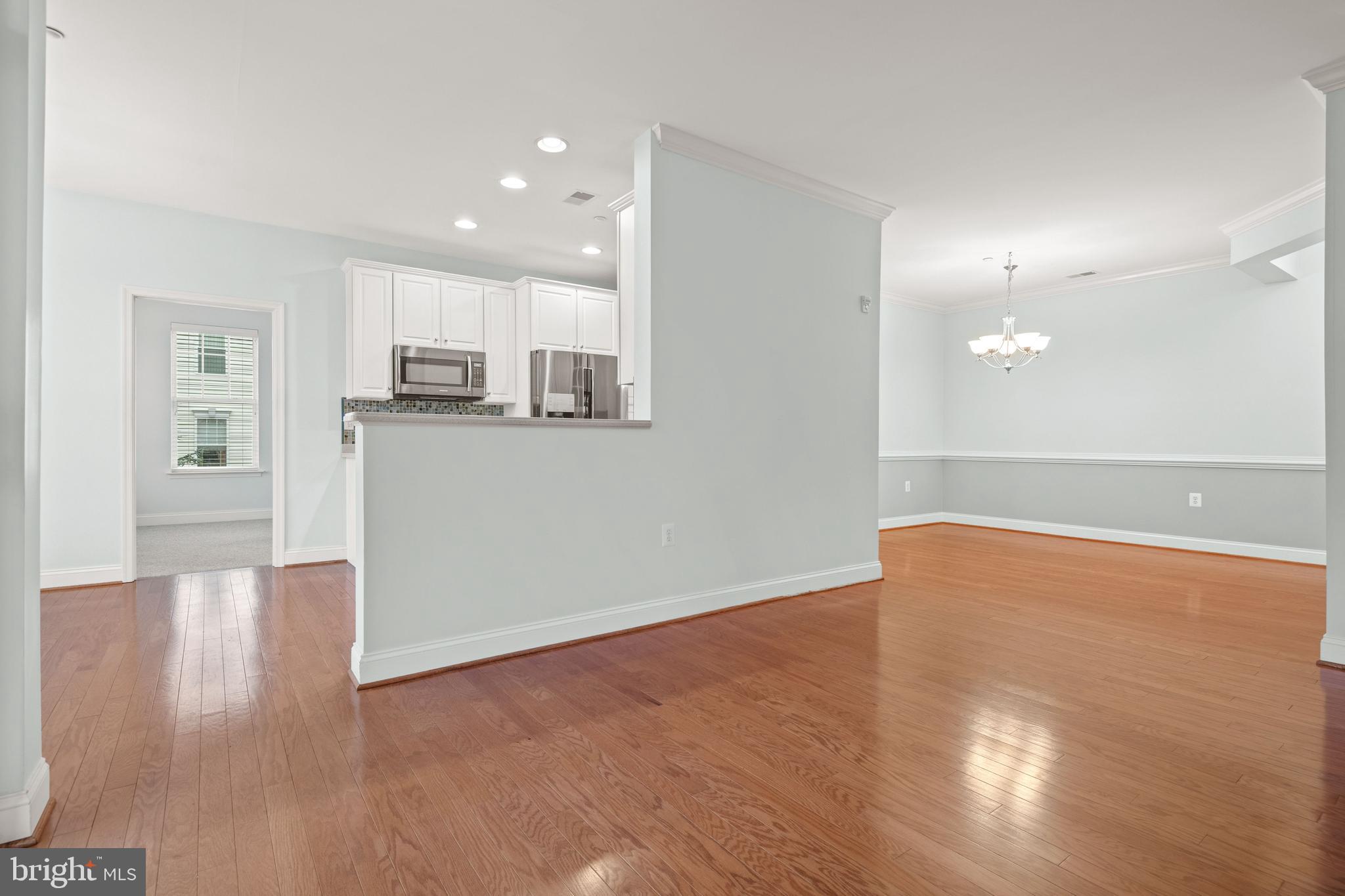 REGENTS' GLEN/GREENLEIGH - Land