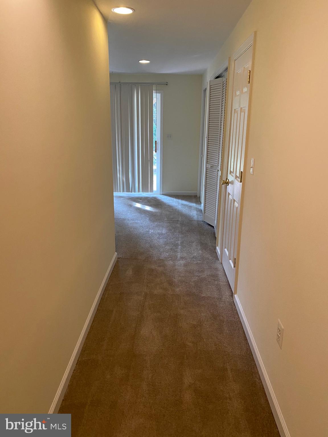 MILESTONE TOWNHOUSES - Residential Lease