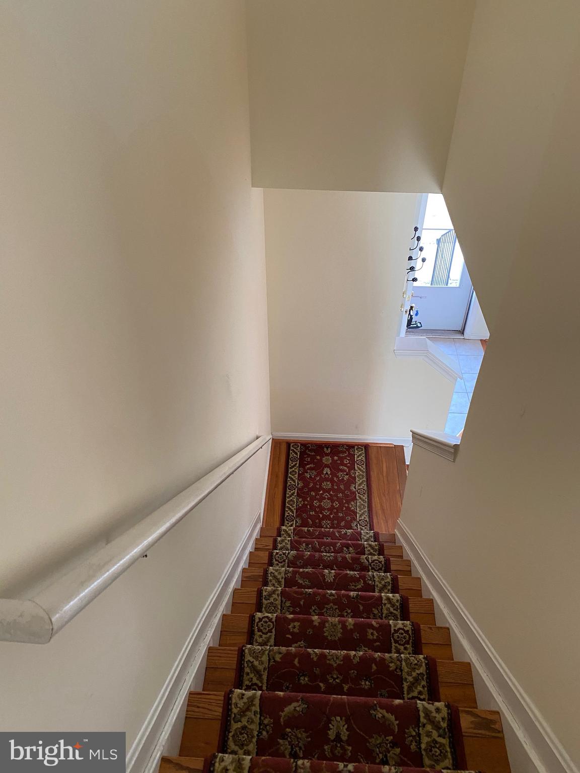 MILESTONE TOWNHOUSES - Residential Lease